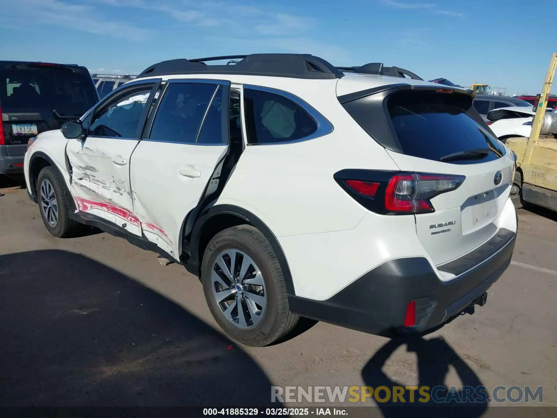 3 Photograph of a damaged car 4S4BTACC5M3206118 SUBARU OUTBACK 2021