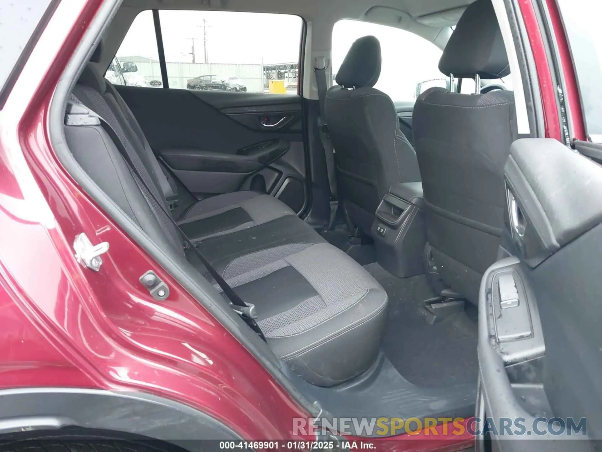 8 Photograph of a damaged car 4S4BTACC7M3159576 SUBARU OUTBACK 2021