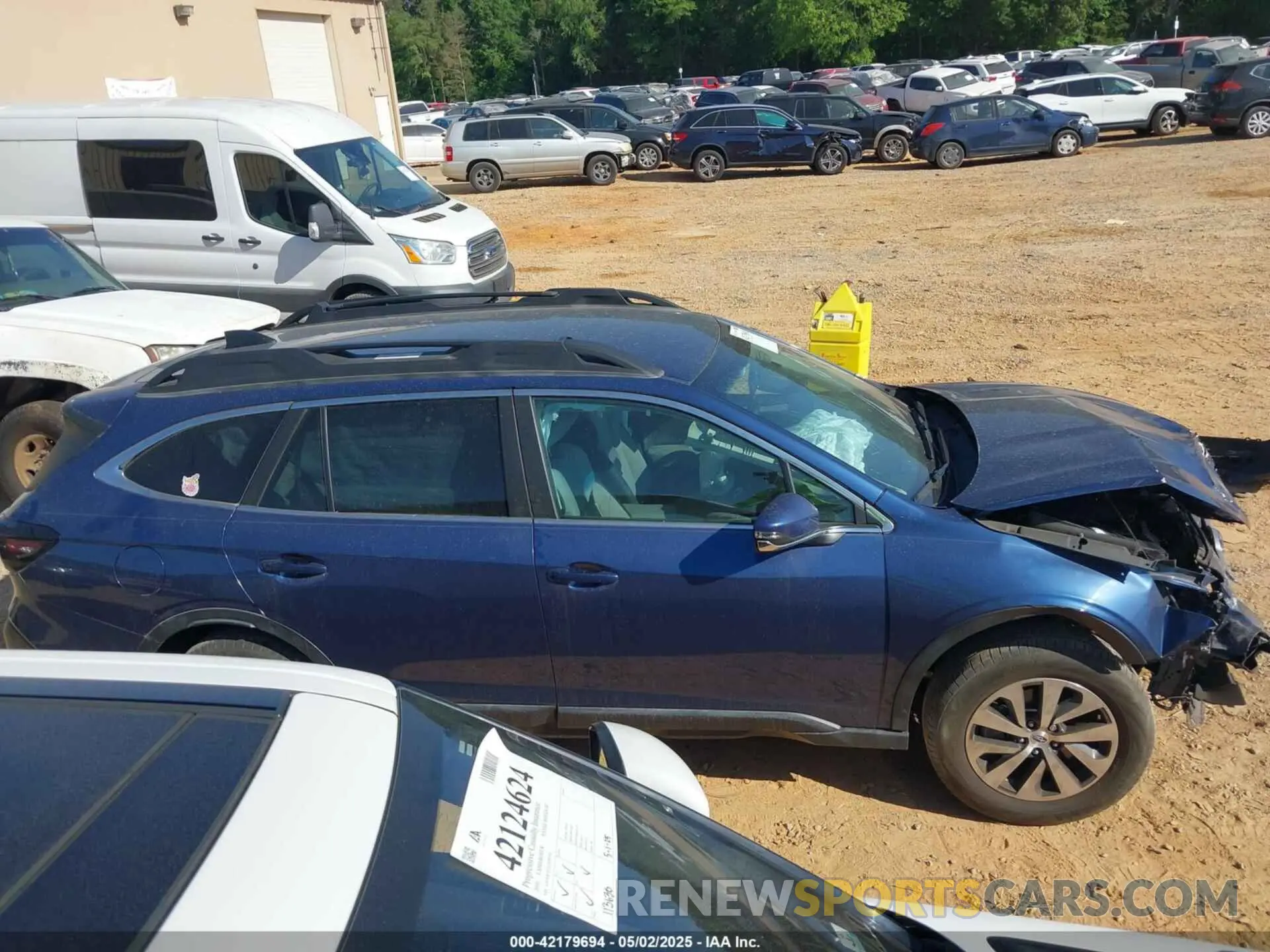 13 Photograph of a damaged car 4S4BTACC9M3172541 SUBARU OUTBACK 2021
