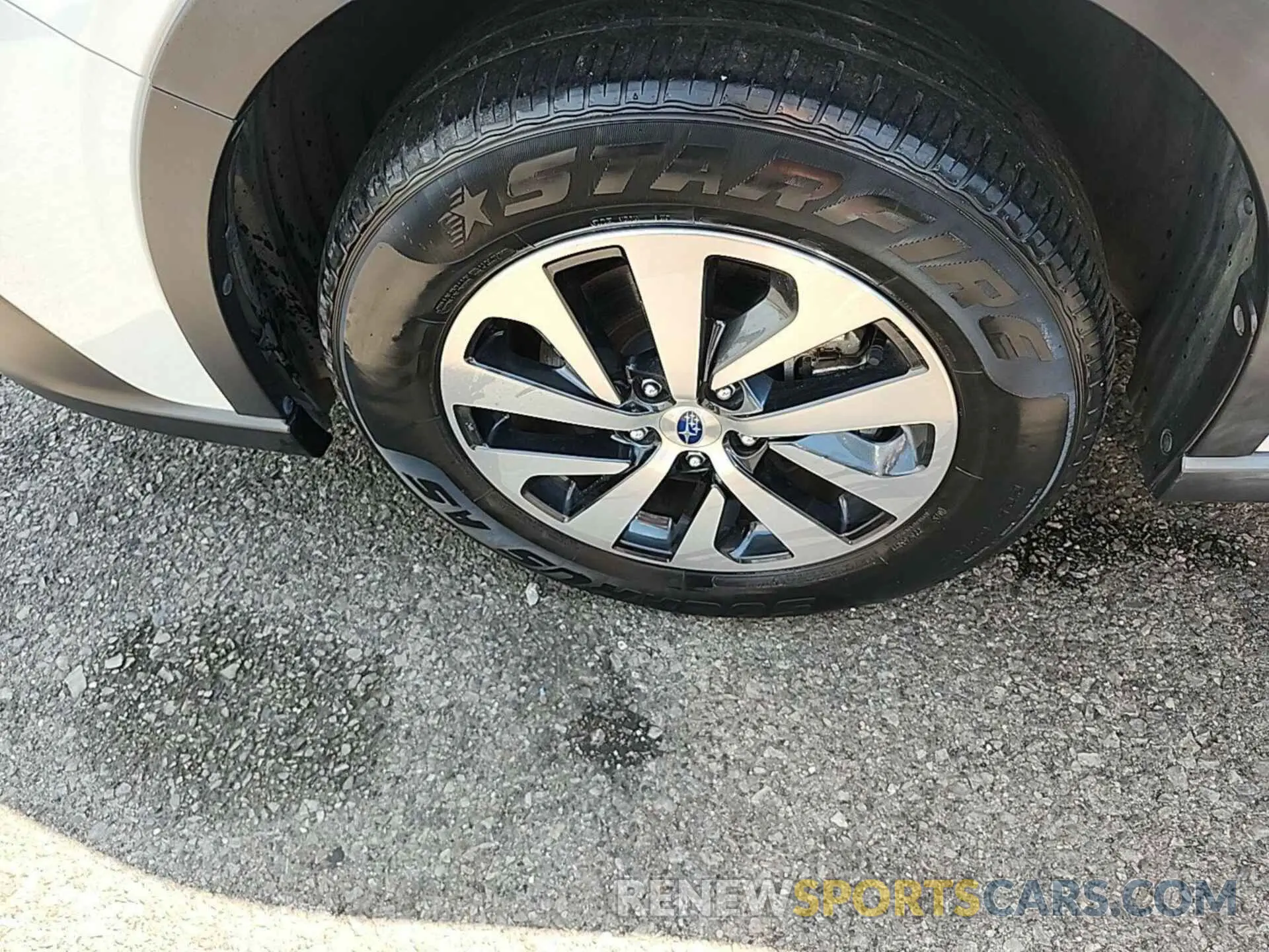 23 Photograph of a damaged car 4S4BTACCXM3217809 SUBARU OUTBACK 2021