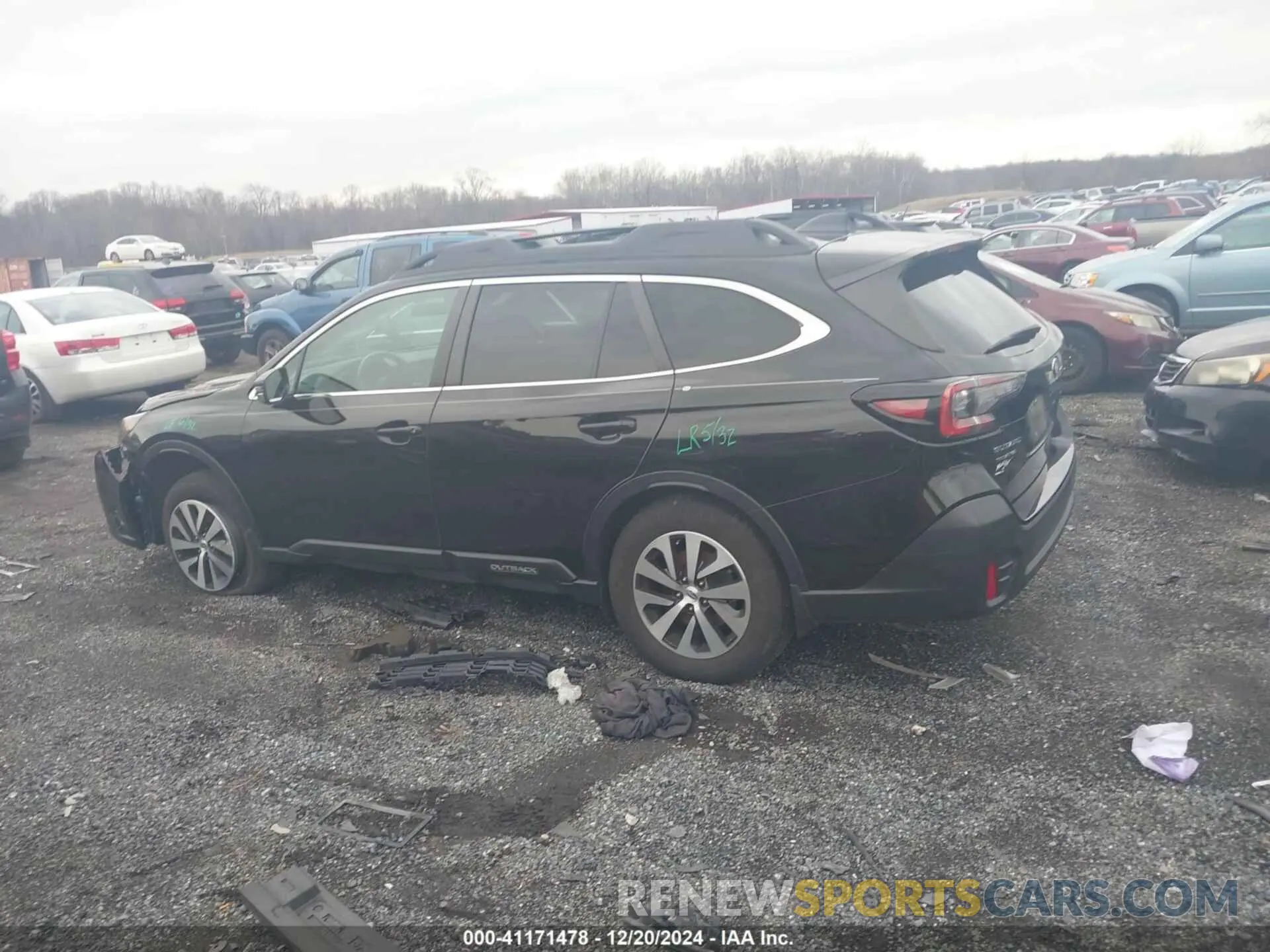 14 Photograph of a damaged car 4S4BTADC1M3125390 SUBARU OUTBACK 2021