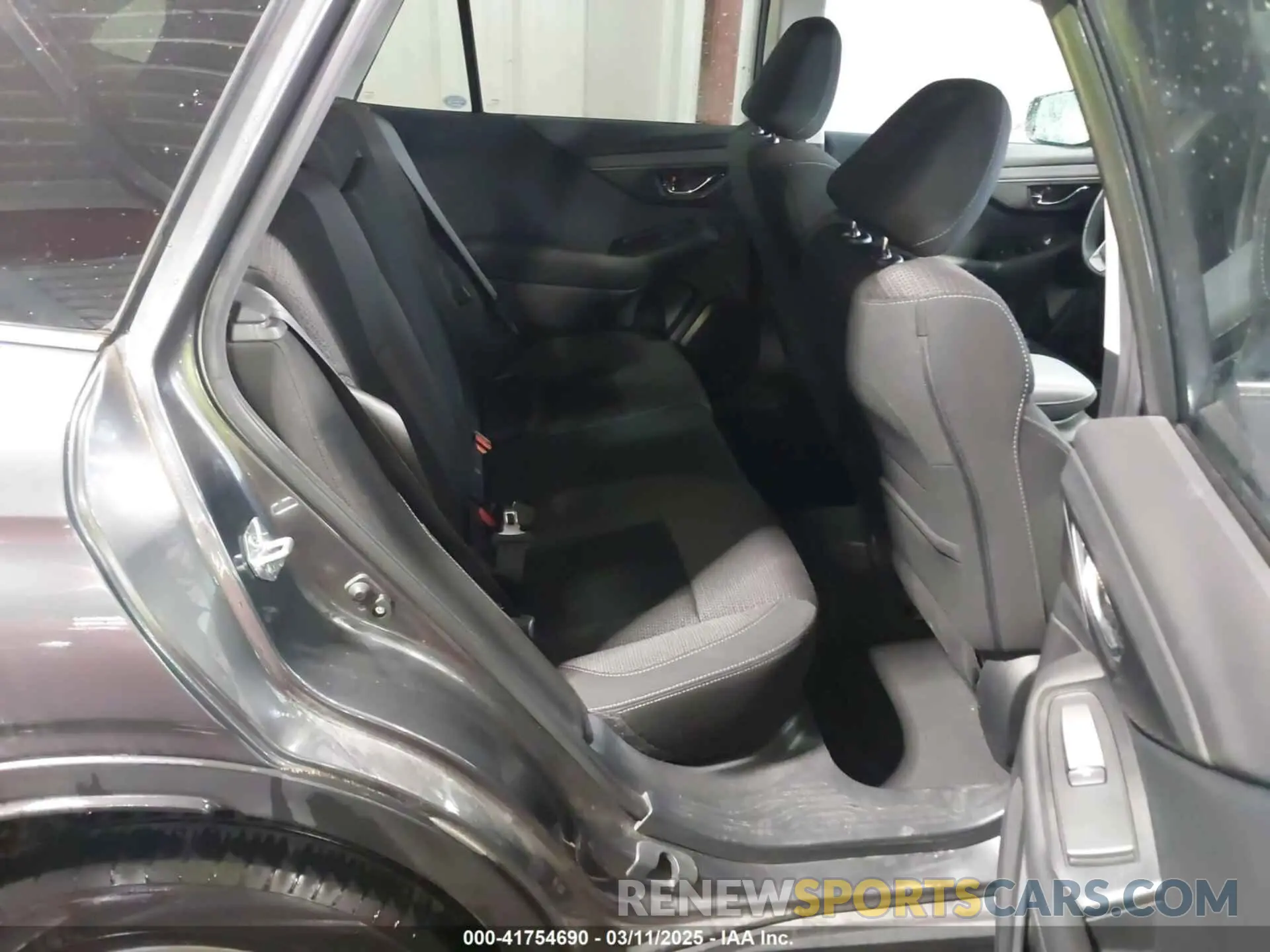 8 Photograph of a damaged car 4S4BTADC2M3168085 SUBARU OUTBACK 2021