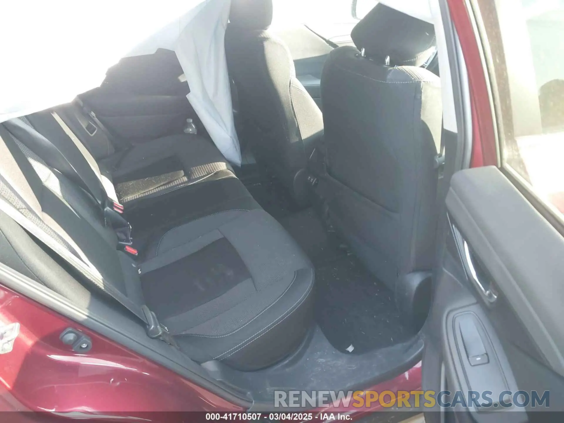 8 Photograph of a damaged car 4S4BTADC3M3113810 SUBARU OUTBACK 2021