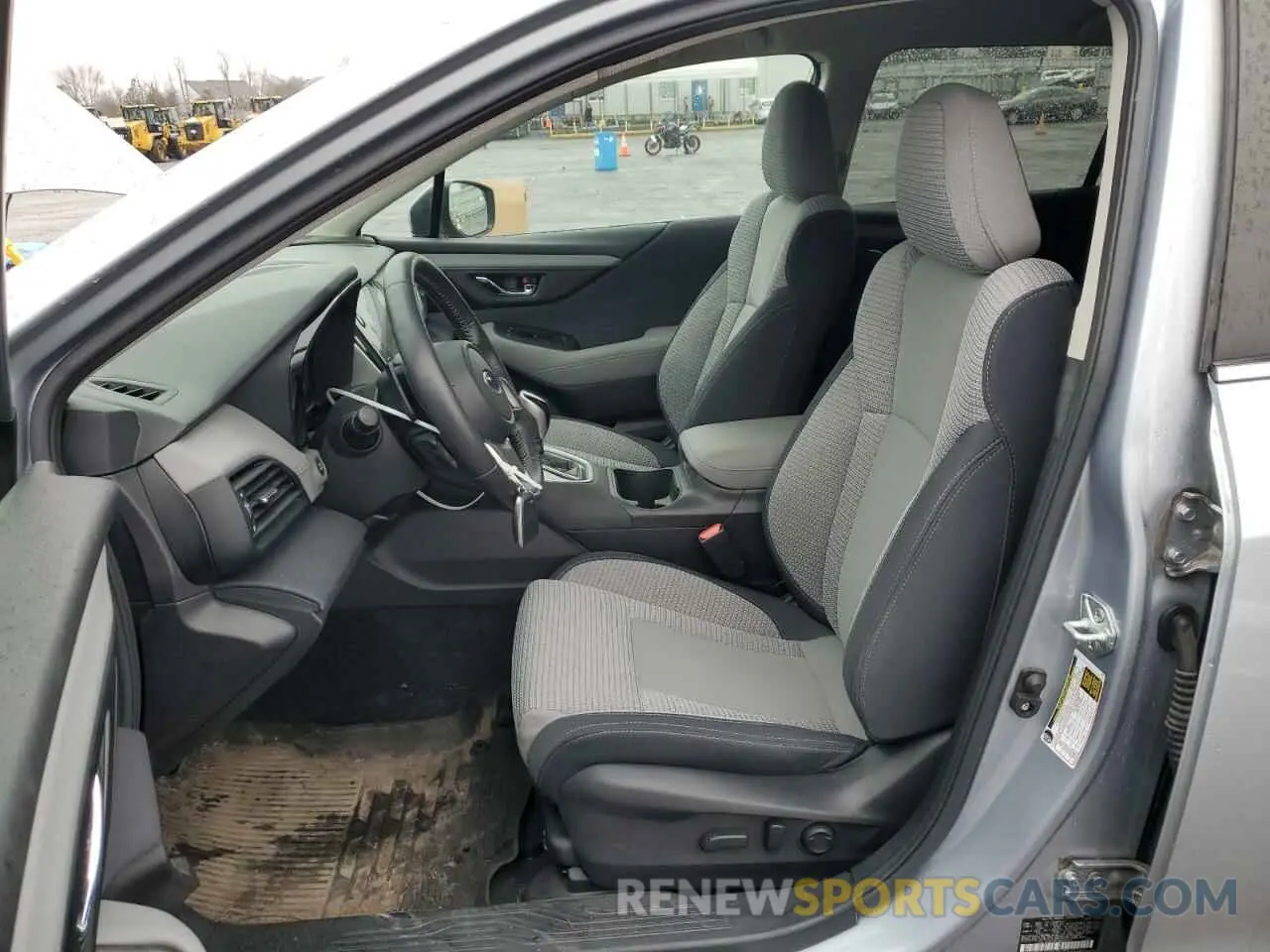 7 Photograph of a damaged car 4S4BTADC4M3199287 SUBARU OUTBACK 2021