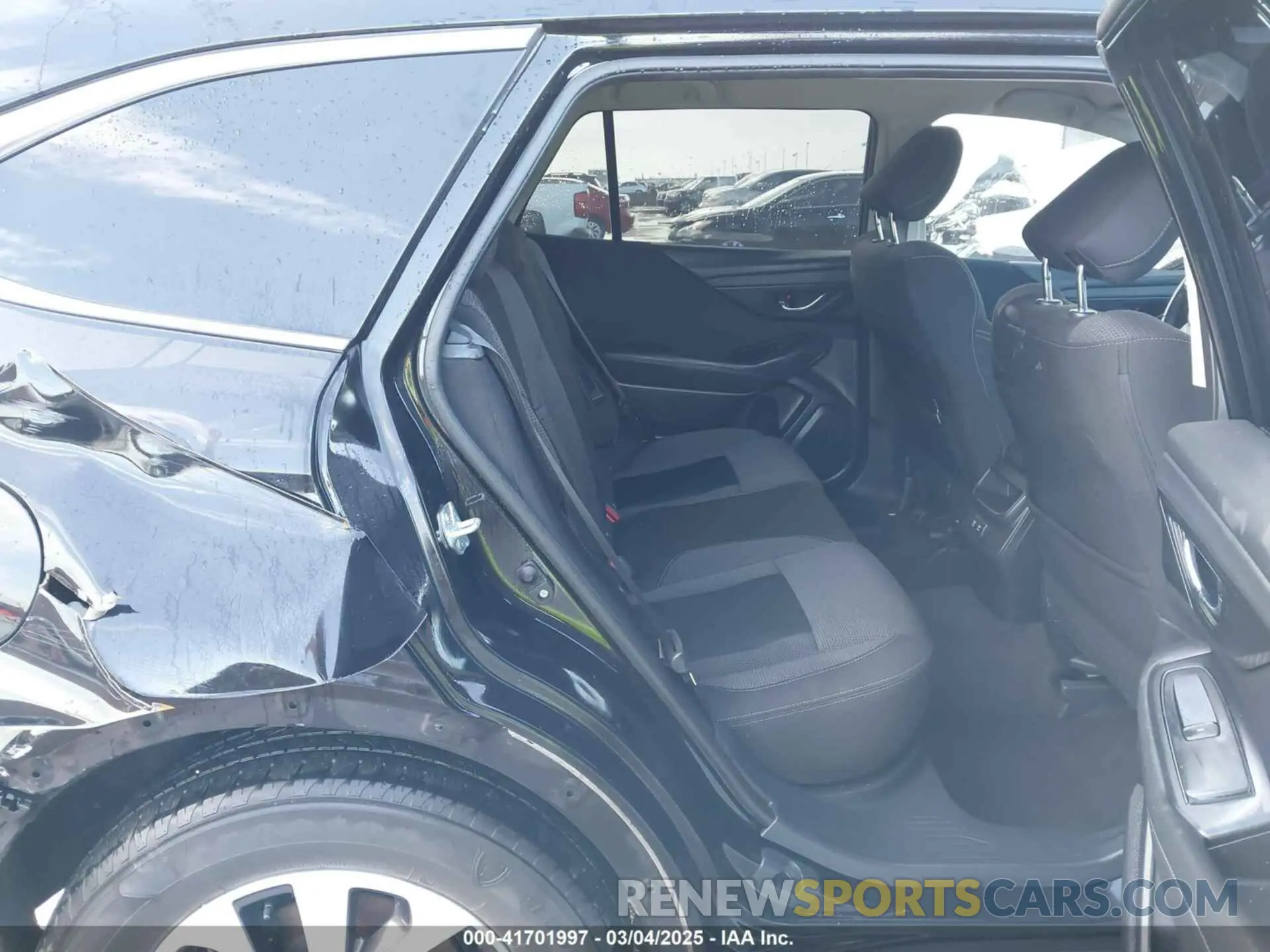 8 Photograph of a damaged car 4S4BTADC5M3159963 SUBARU OUTBACK 2021