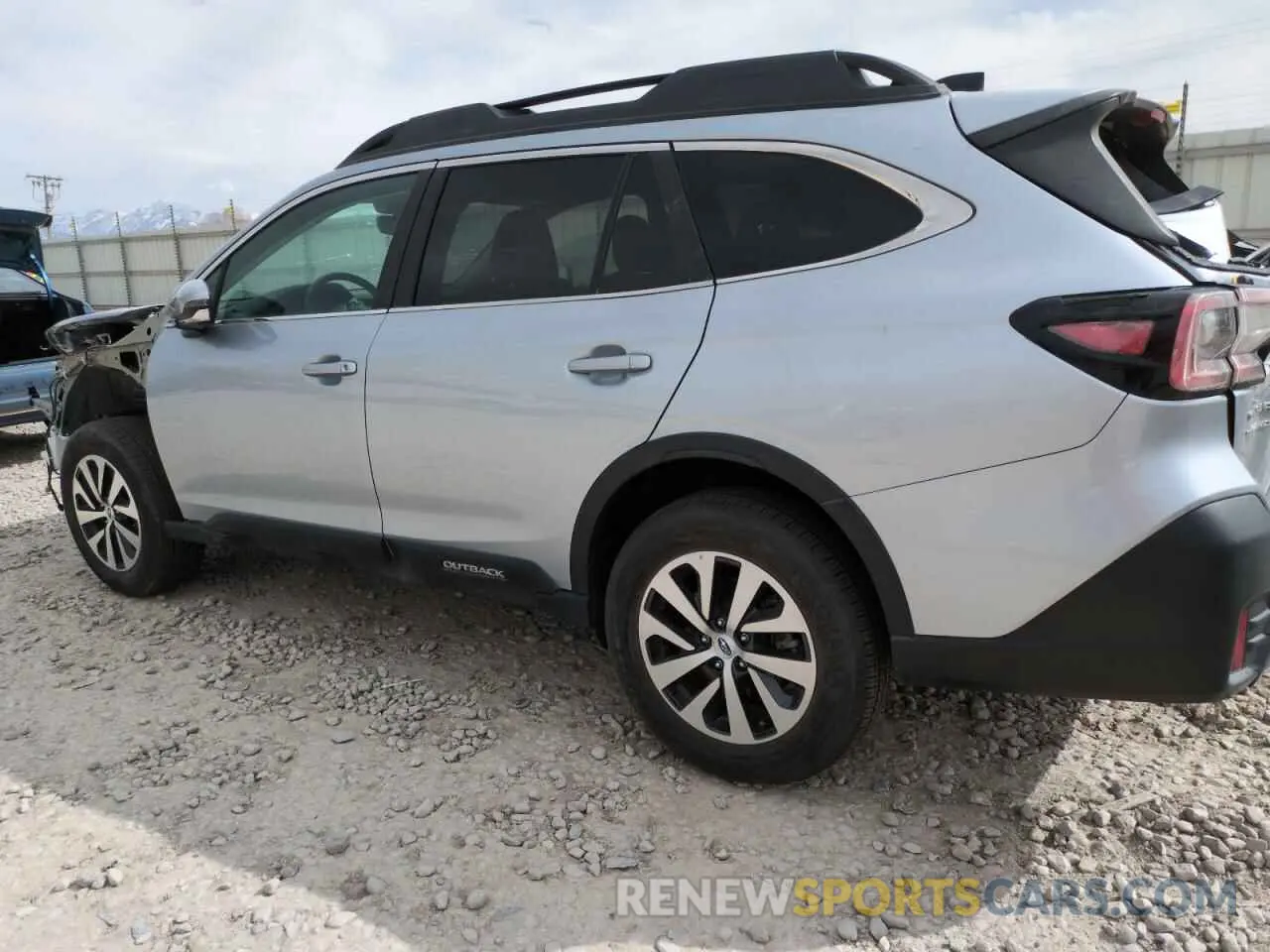 2 Photograph of a damaged car 4S4BTADC6M3149748 SUBARU OUTBACK 2021
