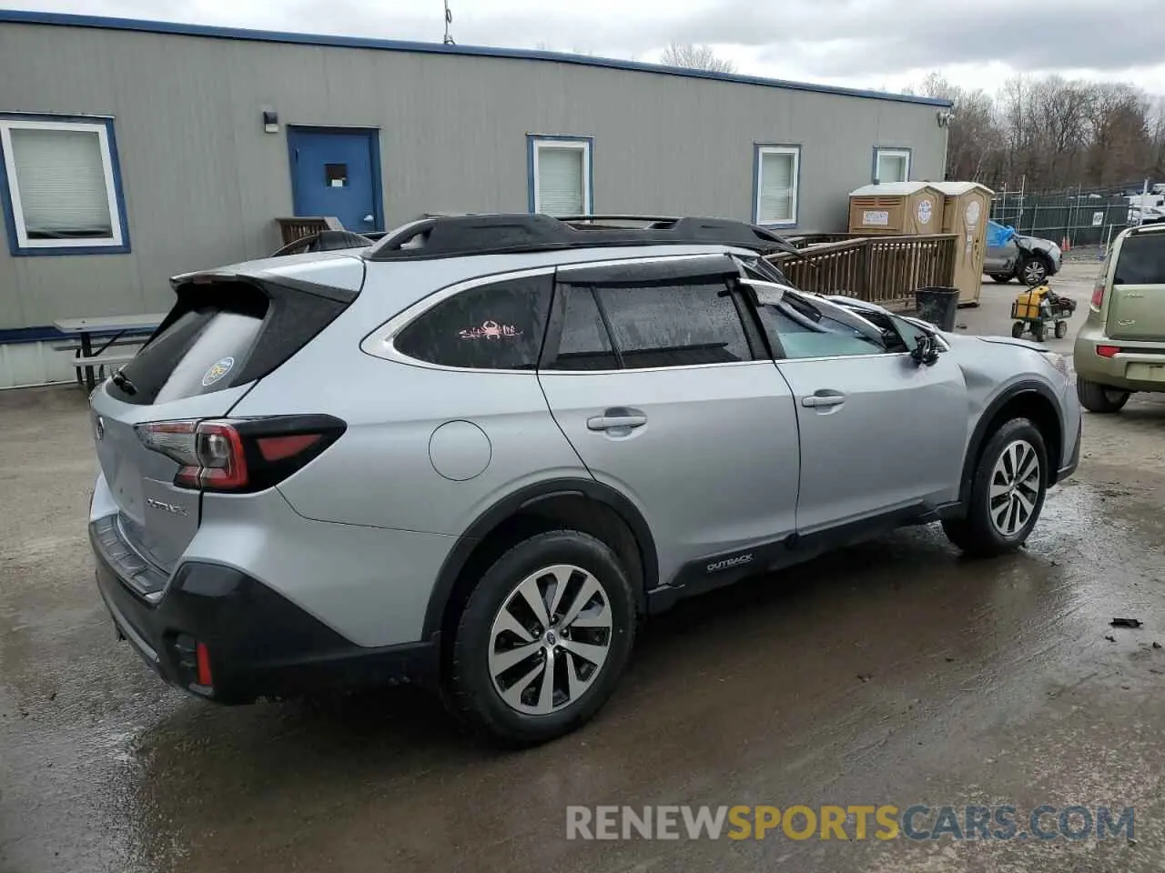 3 Photograph of a damaged car 4S4BTAFC2M3217931 SUBARU OUTBACK 2021