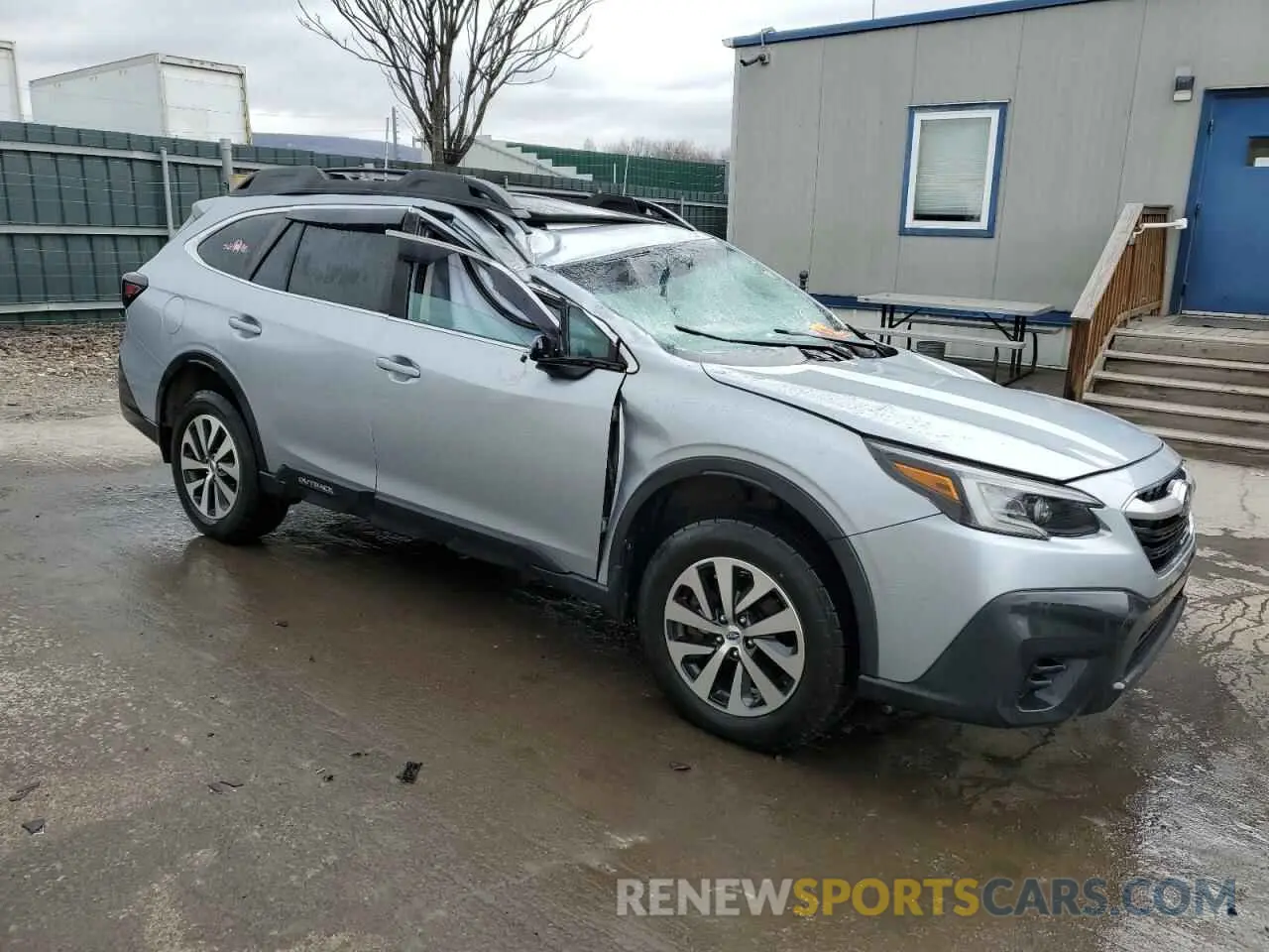 4 Photograph of a damaged car 4S4BTAFC2M3217931 SUBARU OUTBACK 2021