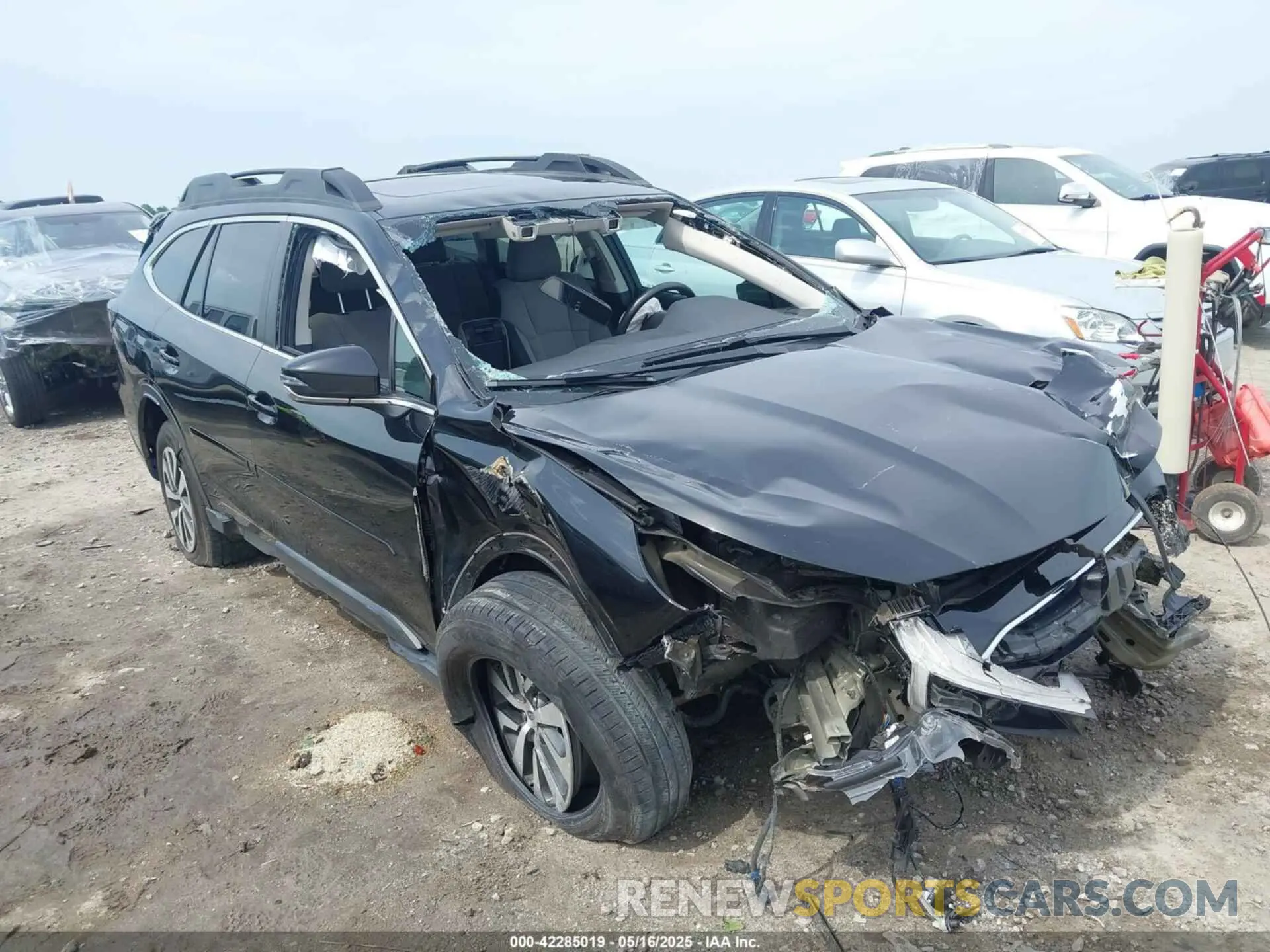 13 Photograph of a damaged car 4S4BTAFC5M3123588 SUBARU OUTBACK 2021