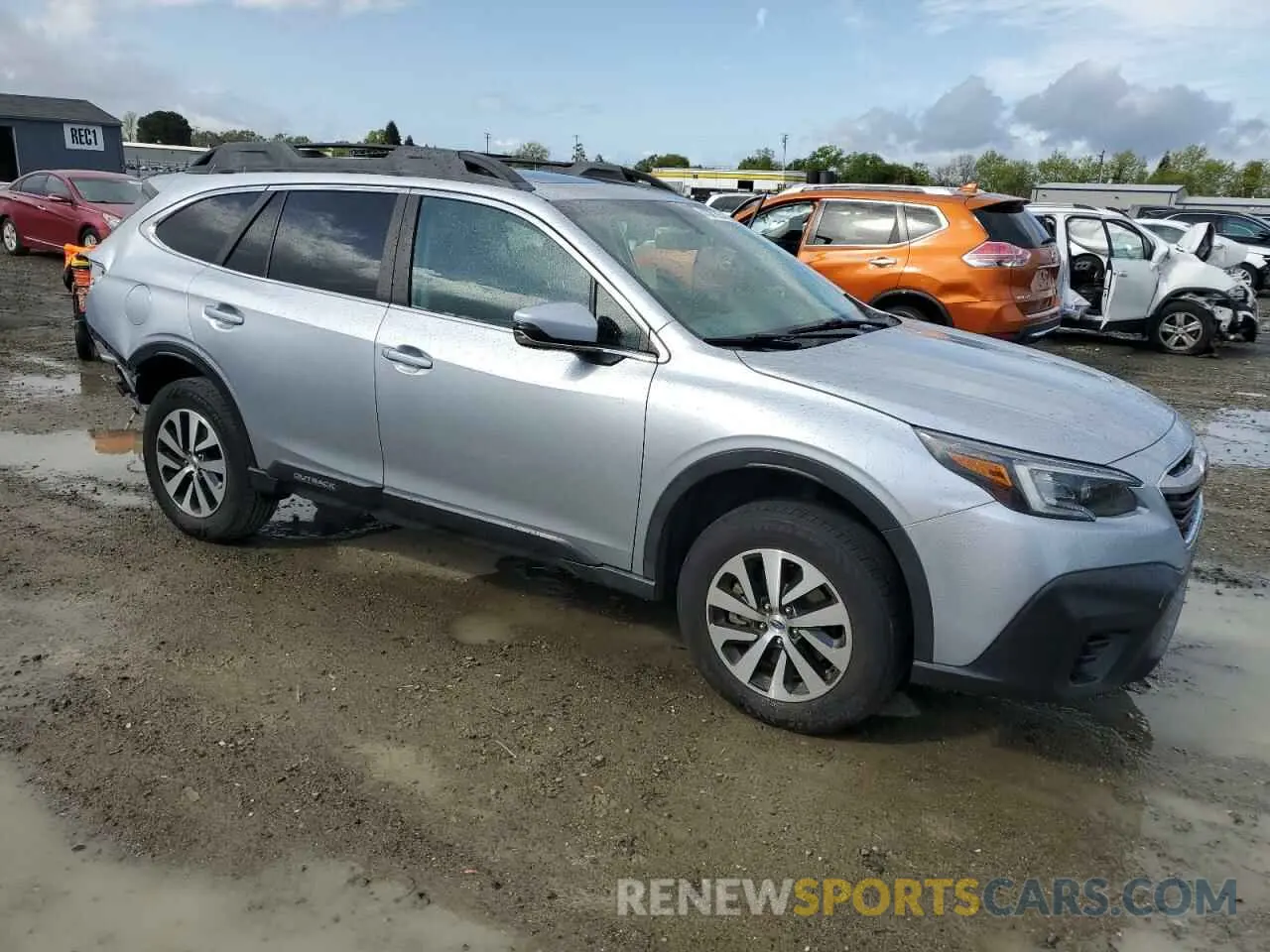 4 Photograph of a damaged car 4S4BTAFC5M3124692 SUBARU OUTBACK 2021