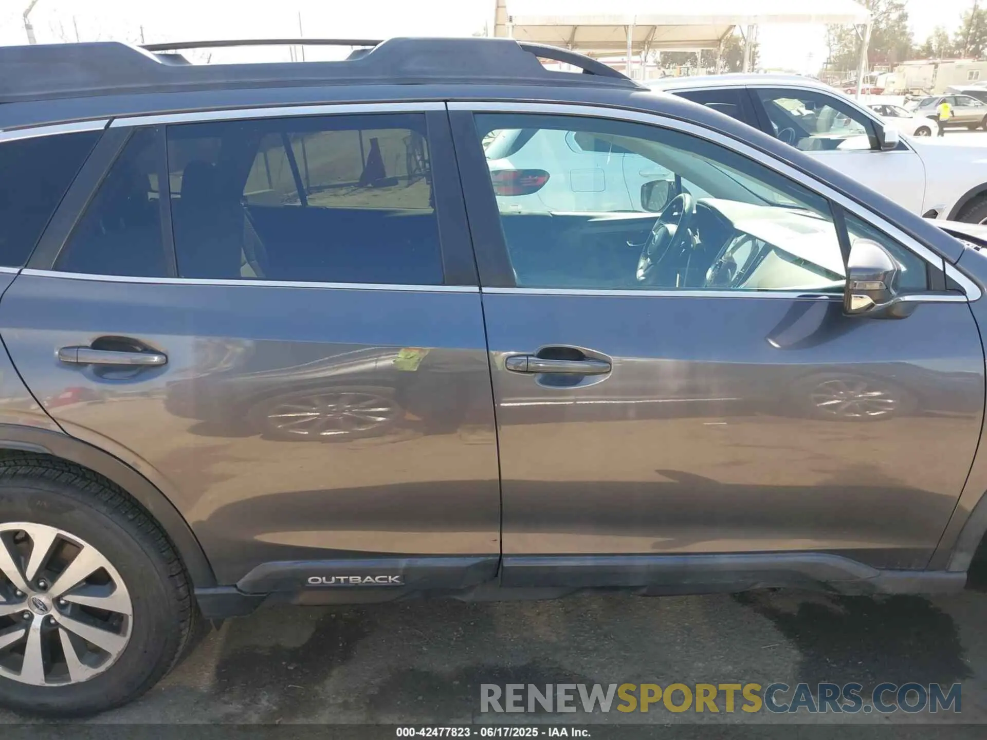 13 Photograph of a damaged car 4S4BTAFC6M3142540 SUBARU OUTBACK 2021