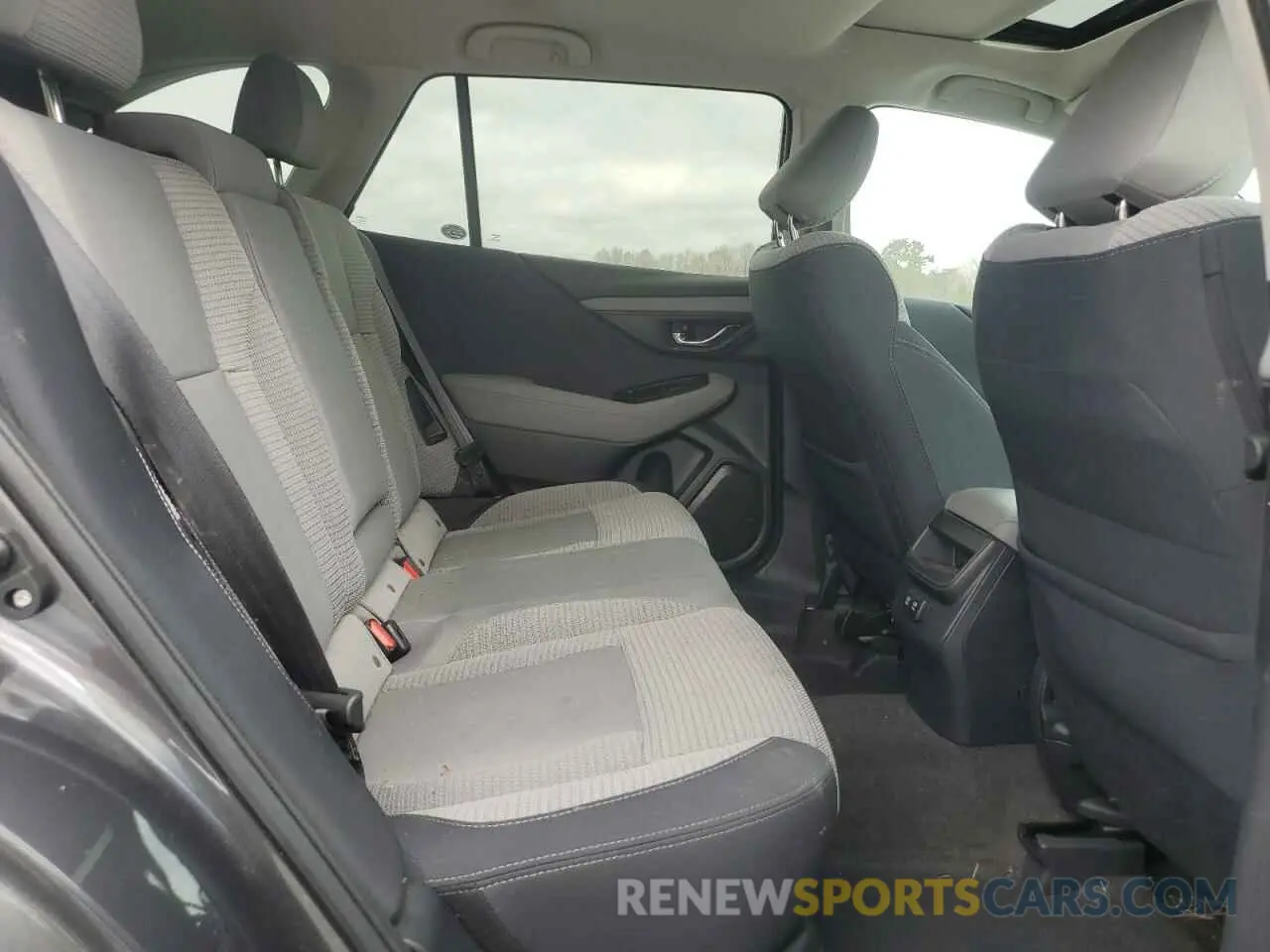 11 Photograph of a damaged car 4S4BTAFC6M3220136 SUBARU OUTBACK 2021