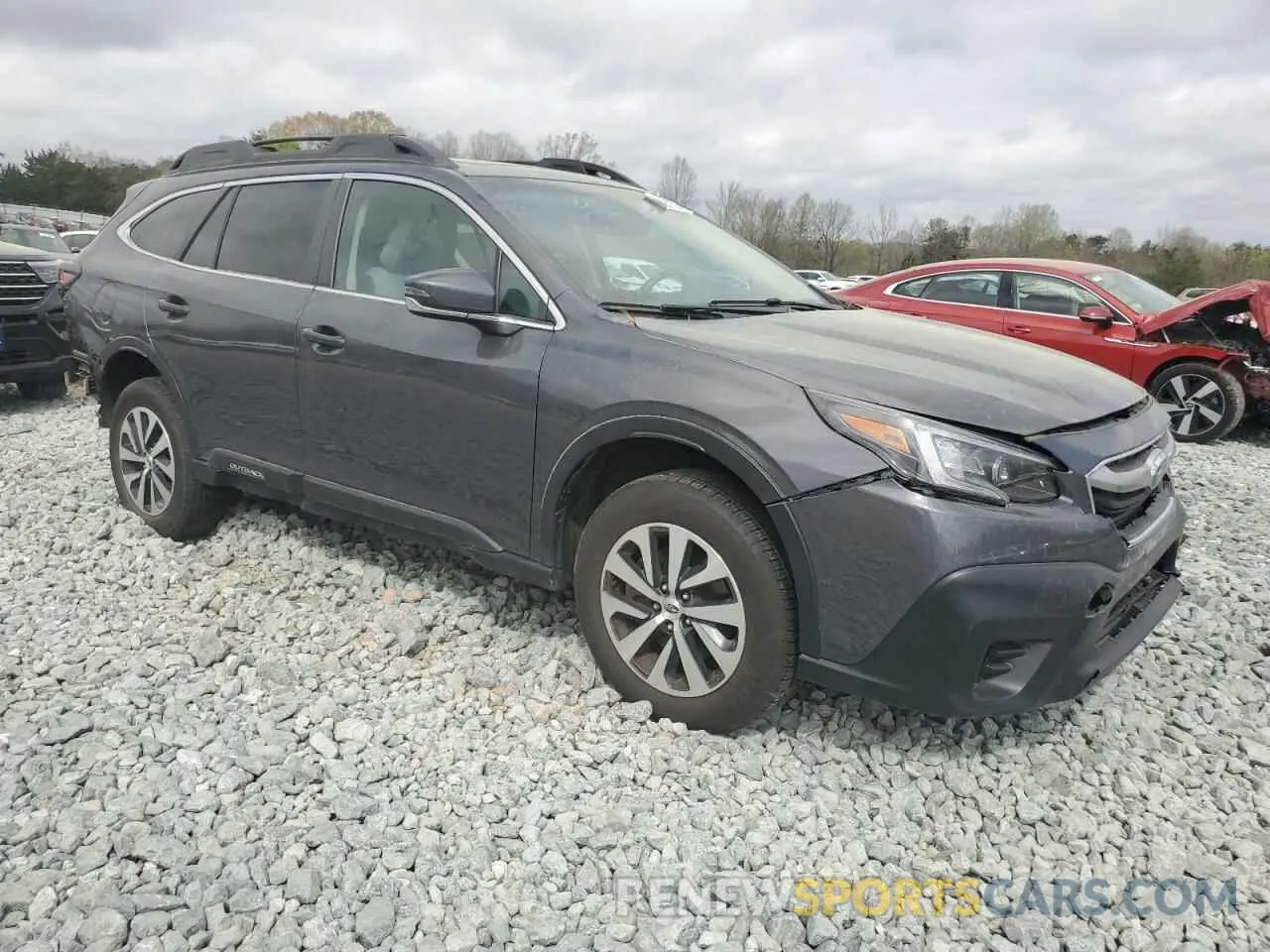 4 Photograph of a damaged car 4S4BTAFC6M3220136 SUBARU OUTBACK 2021