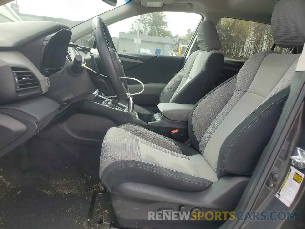 7 Photograph of a damaged car 4S4BTAFC6M3220136 SUBARU OUTBACK 2021