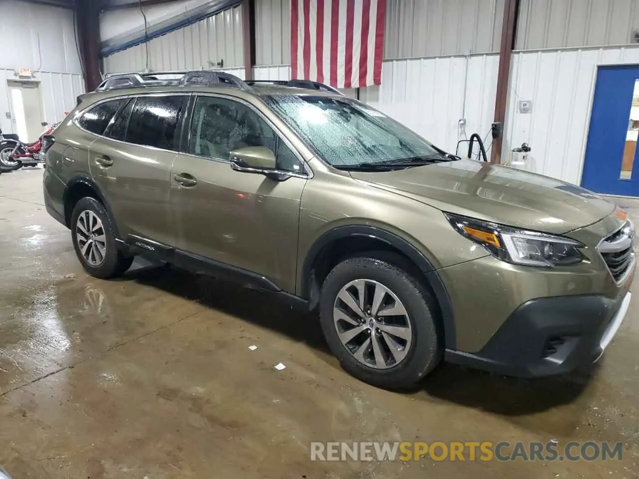 4 Photograph of a damaged car 4S4BTAFC7M3201997 SUBARU OUTBACK 2021