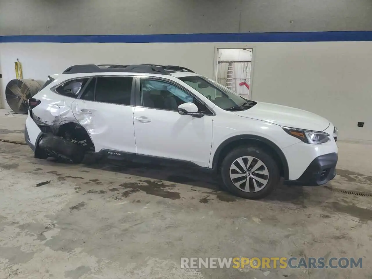 4 Photograph of a damaged car 4S4BTAFC8M3213222 SUBARU OUTBACK 2021