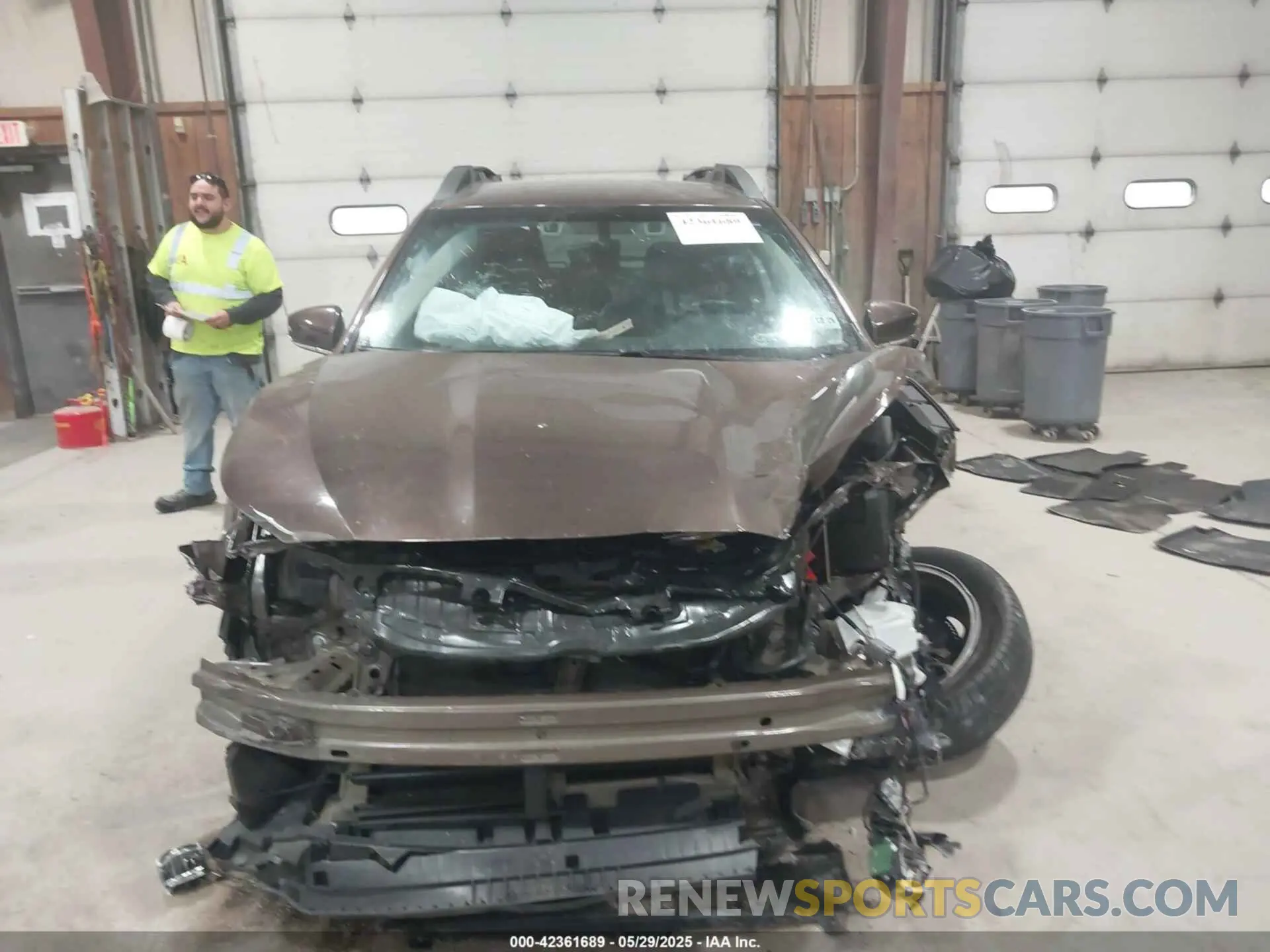 12 Photograph of a damaged car 4S4BTAMC8M3128500 SUBARU OUTBACK 2021