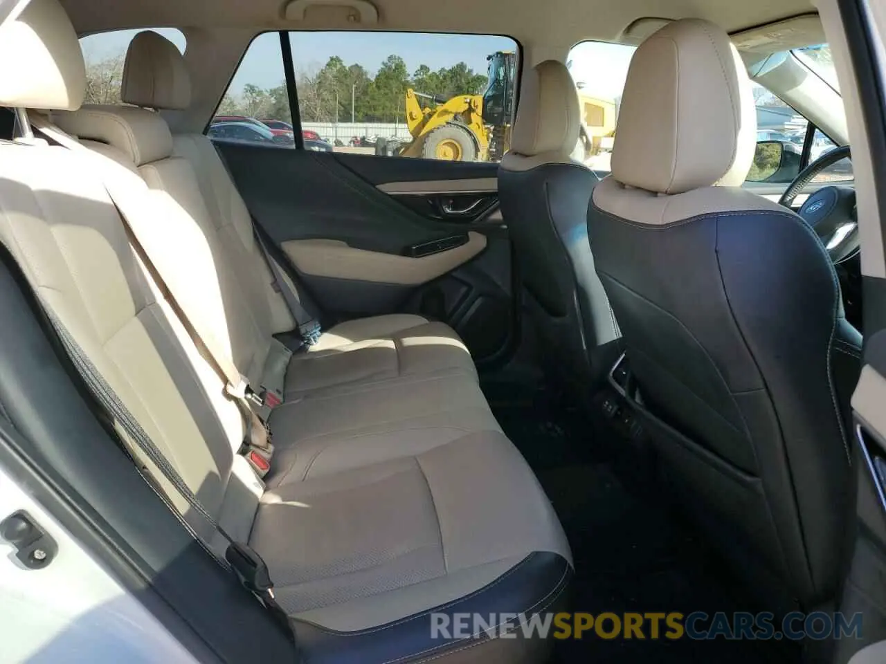 11 Photograph of a damaged car 4S4BTAMCXM3131642 SUBARU OUTBACK 2021