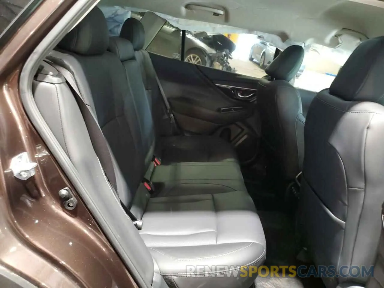 11 Photograph of a damaged car 4S4BTAMCXM3204752 SUBARU OUTBACK 2021