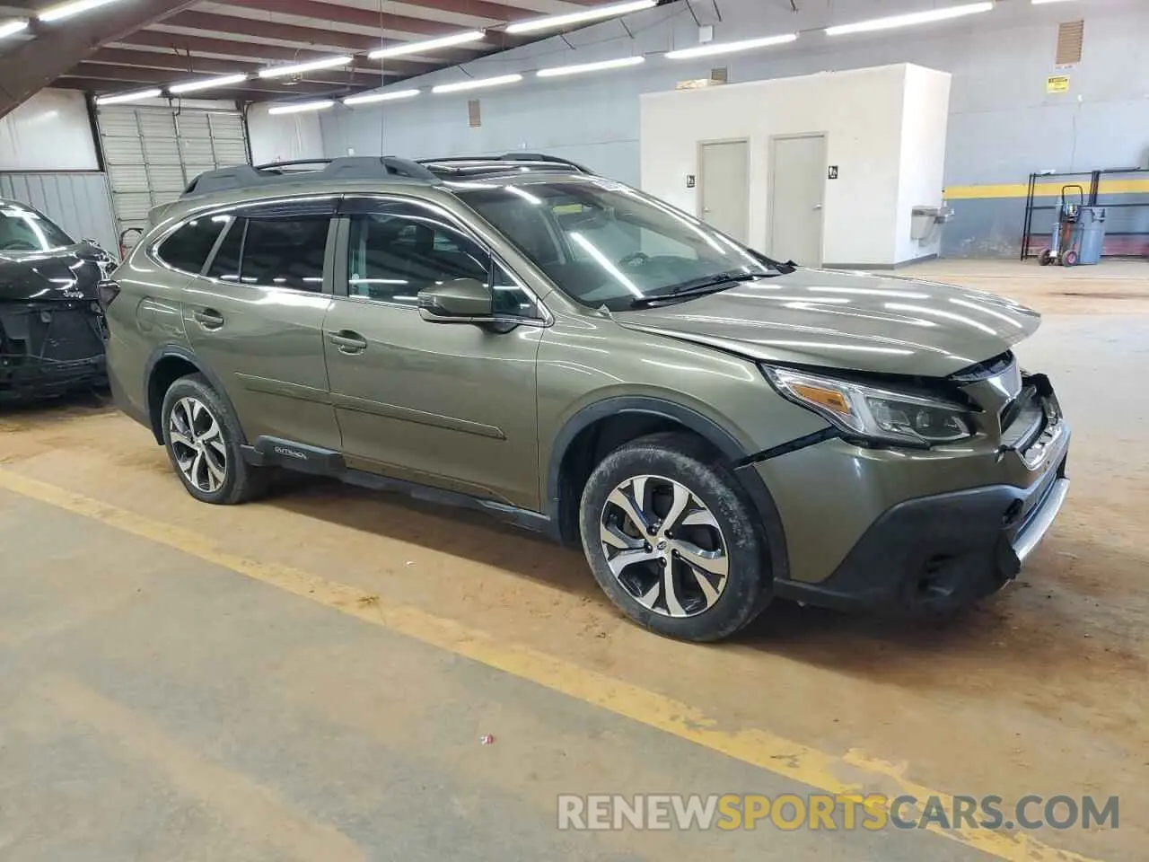 4 Photograph of a damaged car 4S4BTANC0M3106182 SUBARU OUTBACK 2021