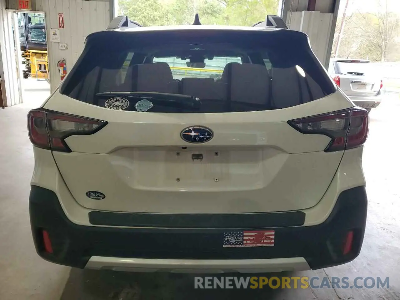 6 Photograph of a damaged car 4S4BTANC3M3207118 SUBARU OUTBACK 2021