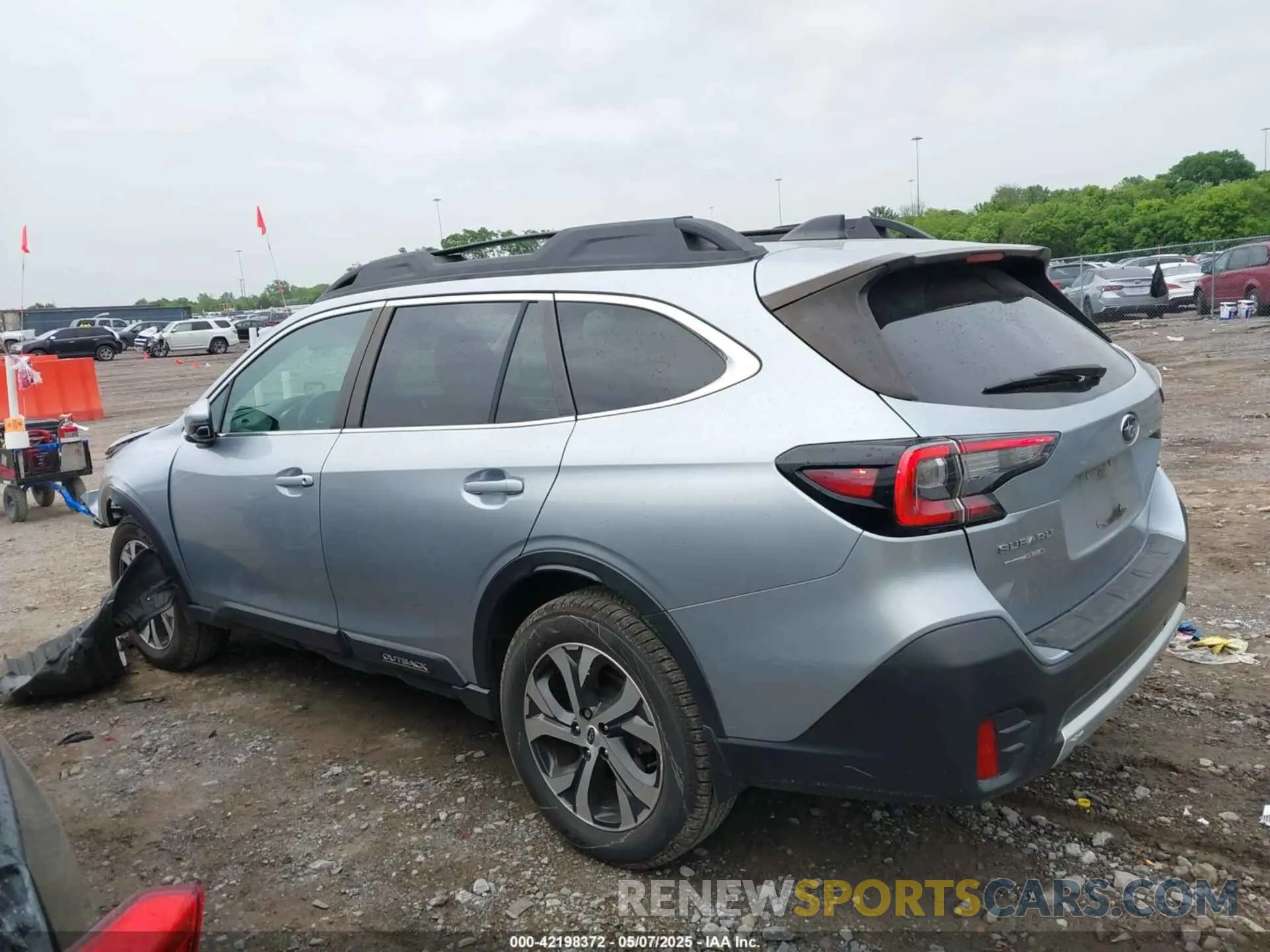 15 Photograph of a damaged car 4S4BTANC6M3161350 SUBARU OUTBACK 2021