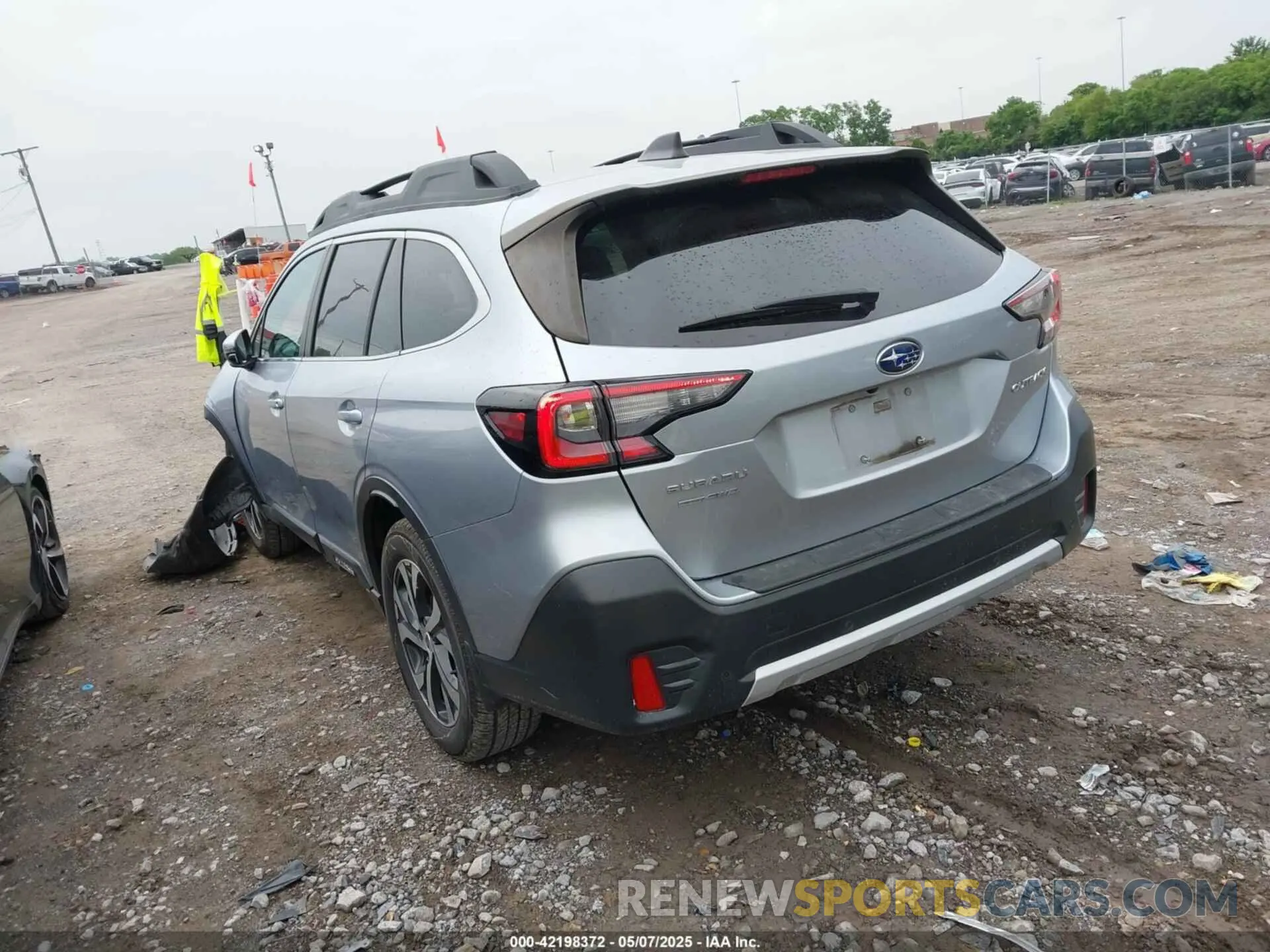 3 Photograph of a damaged car 4S4BTANC6M3161350 SUBARU OUTBACK 2021