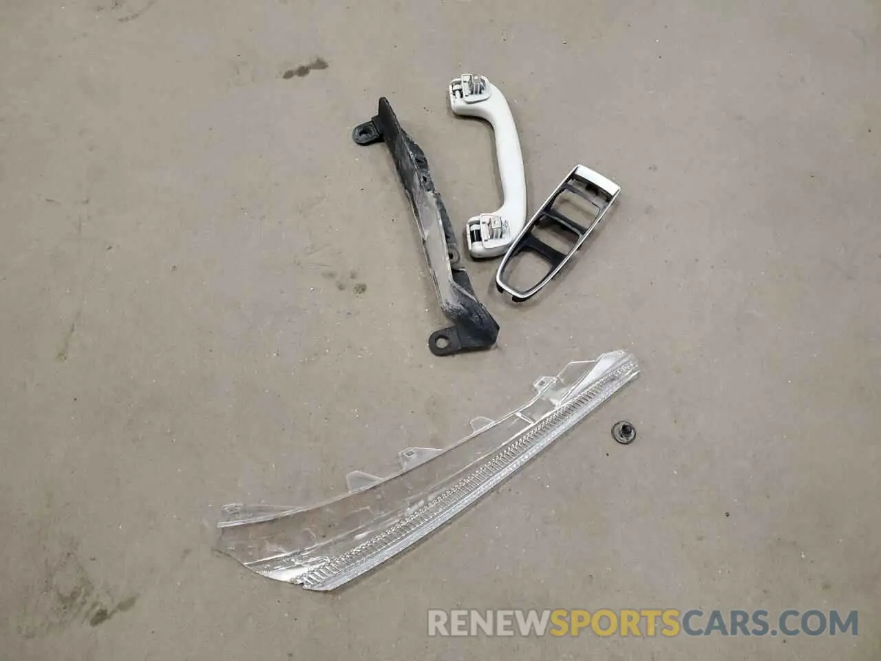 13 Photograph of a damaged car 4S4BTANC9M3125958 SUBARU OUTBACK 2021
