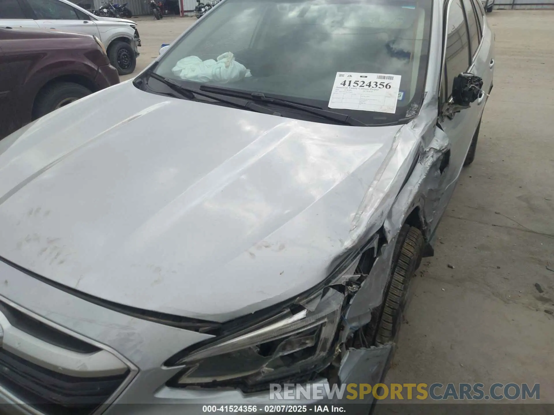 19 Photograph of a damaged car 4S4BTANC9M3198800 SUBARU OUTBACK 2021