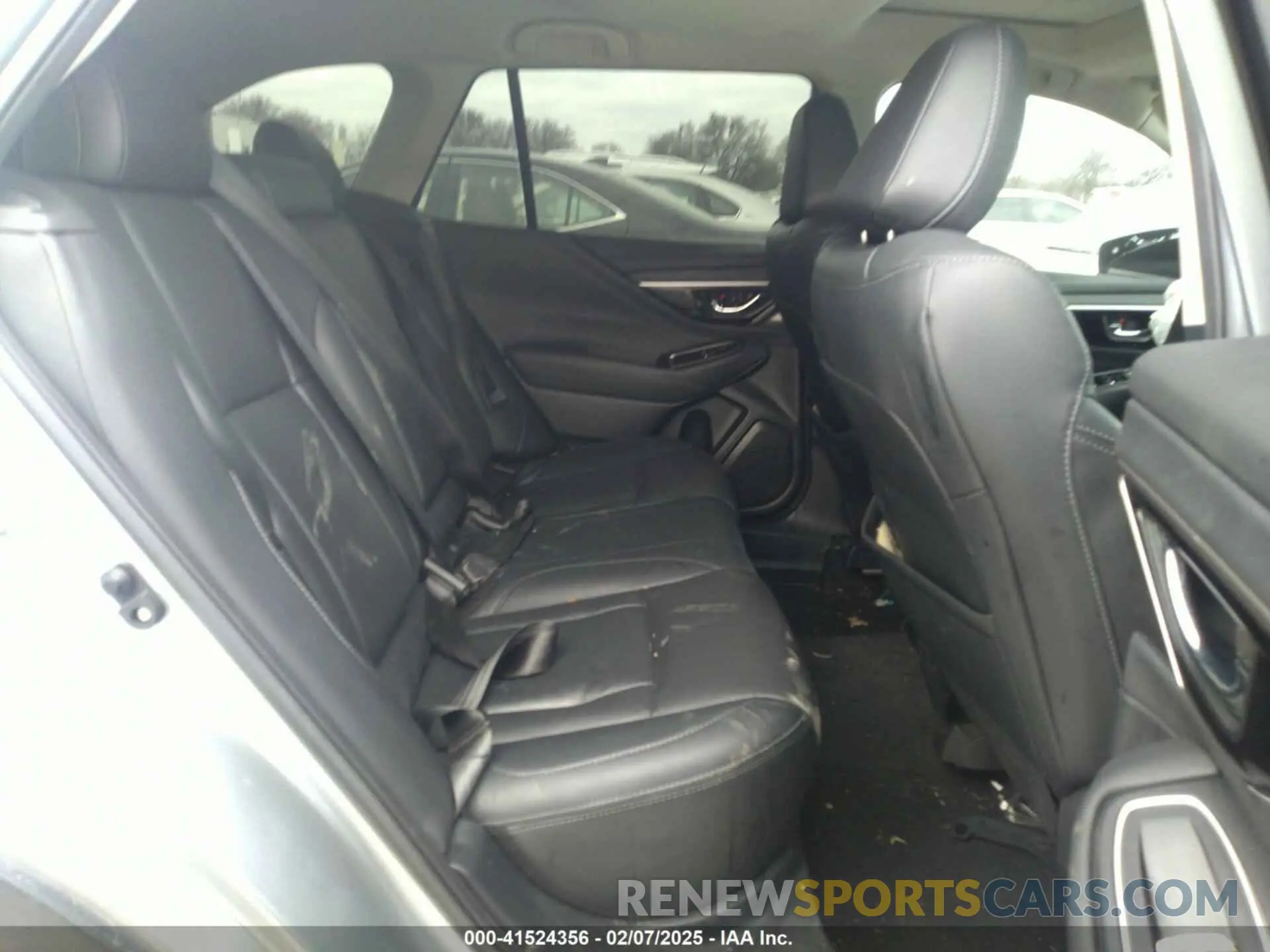 8 Photograph of a damaged car 4S4BTANC9M3198800 SUBARU OUTBACK 2021