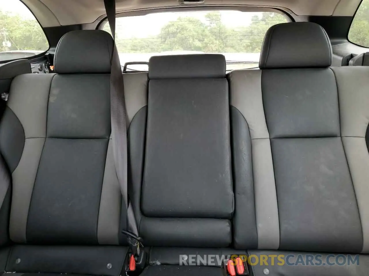 10 Photograph of a damaged car 4S4BTGLD5M3188201 SUBARU OUTBACK 2021