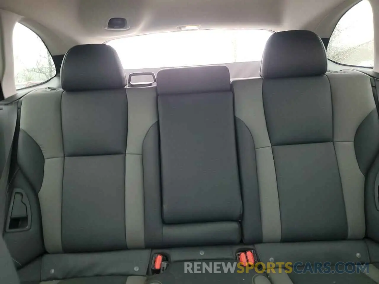 10 Photograph of a damaged car 4S4BTGLD8M3111418 SUBARU OUTBACK 2021