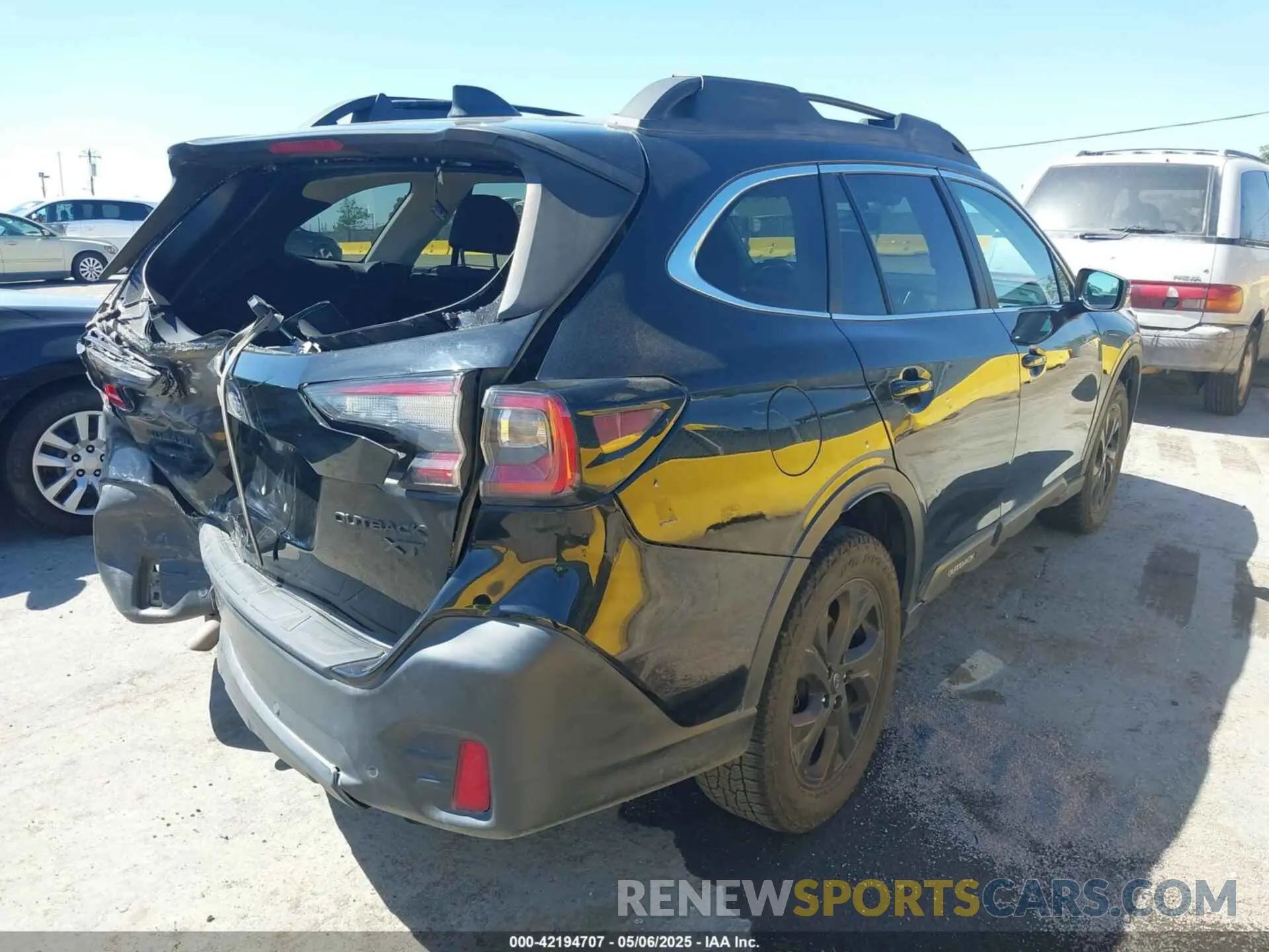 4 Photograph of a damaged car 4S4BTGLD9M3166816 SUBARU OUTBACK 2021