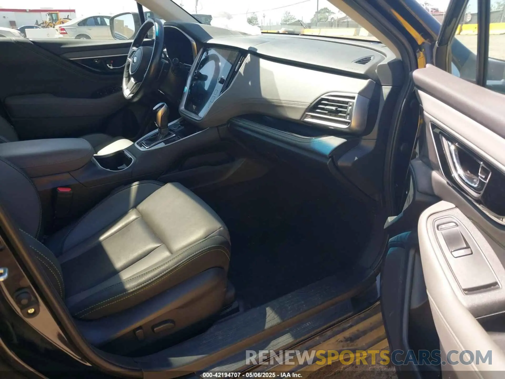 5 Photograph of a damaged car 4S4BTGLD9M3166816 SUBARU OUTBACK 2021