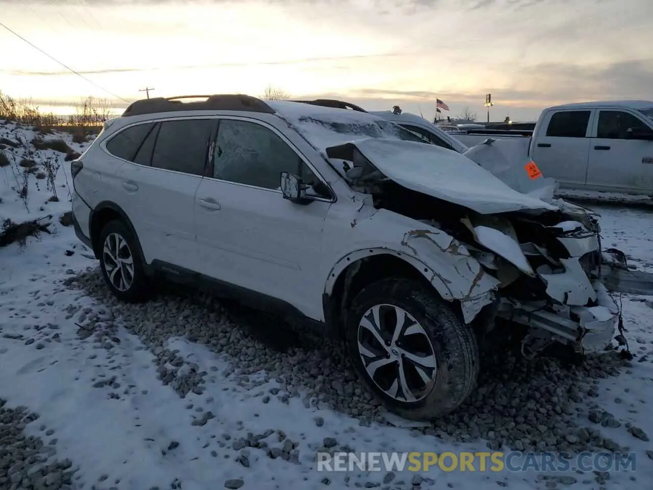 4 Photograph of a damaged car 4S4BTGND0M3158276 SUBARU OUTBACK 2021