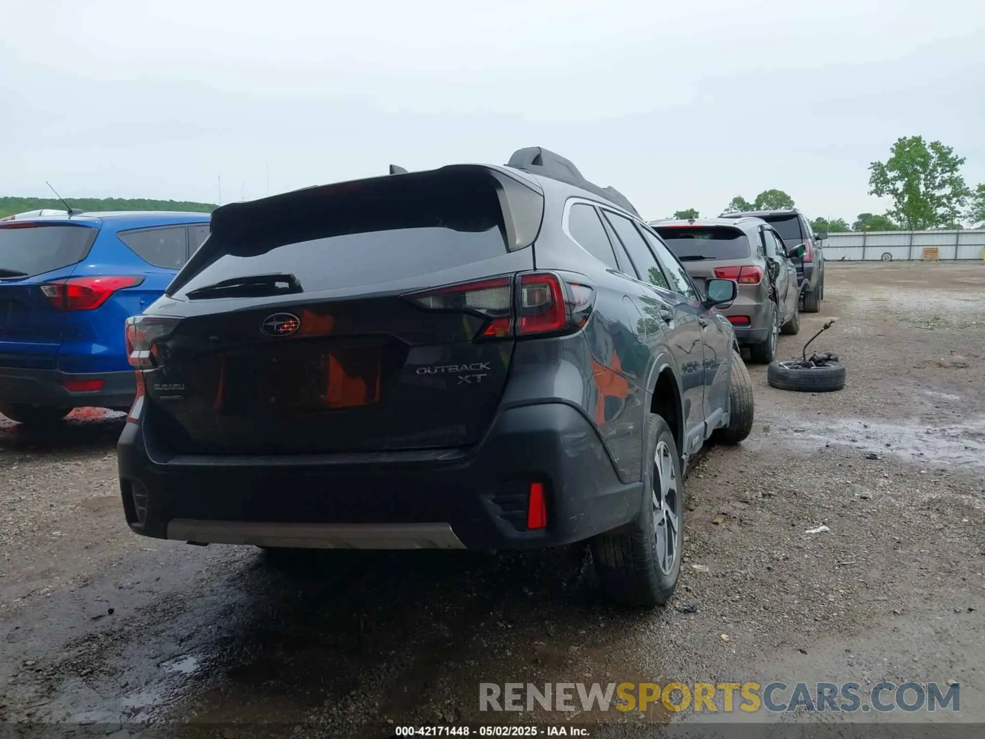 4 Photograph of a damaged car 4S4BTGND4M3159270 SUBARU OUTBACK 2021