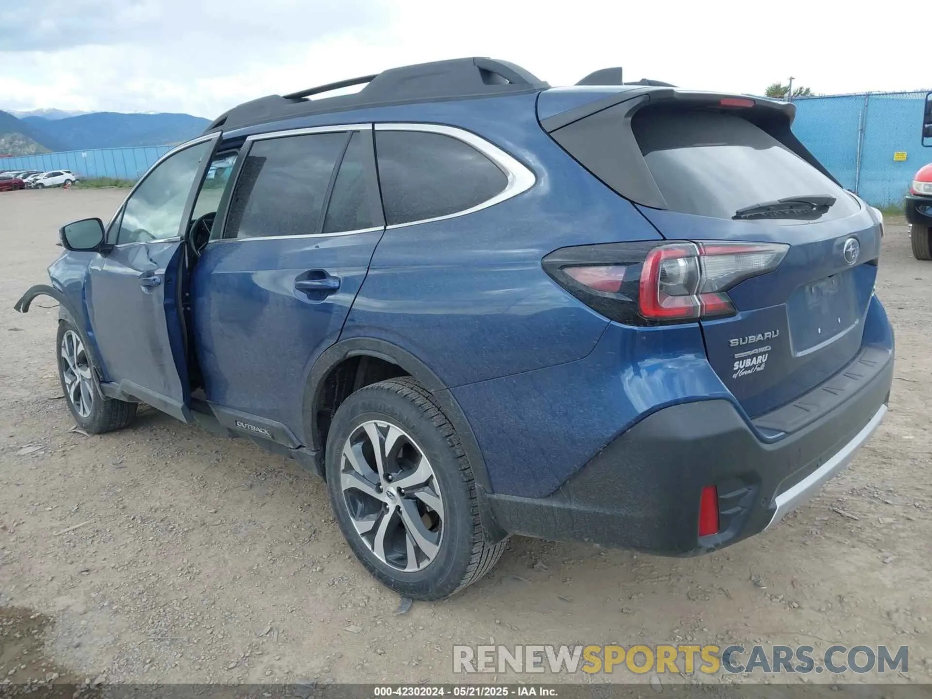 3 Photograph of a damaged car 4S4BTGND4M3224537 SUBARU OUTBACK 2021