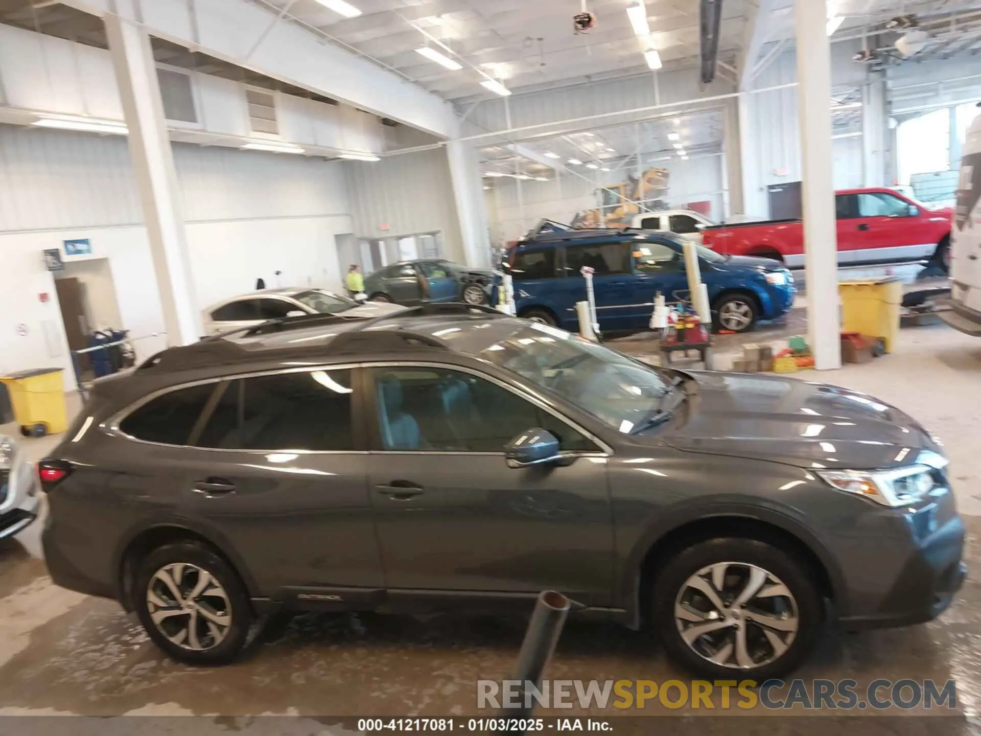 13 Photograph of a damaged car 4S4BTGND5M3125595 SUBARU OUTBACK 2021