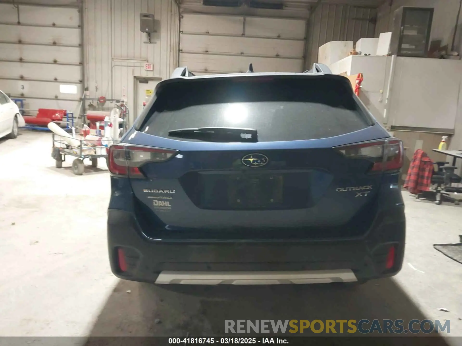 16 Photograph of a damaged car 4S4BTGND8M3150460 SUBARU OUTBACK 2021