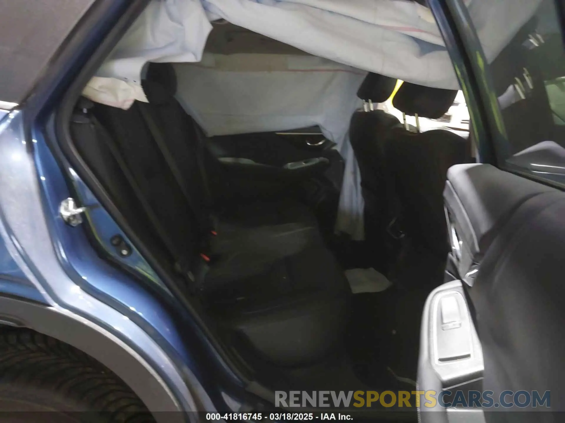 8 Photograph of a damaged car 4S4BTGND8M3150460 SUBARU OUTBACK 2021