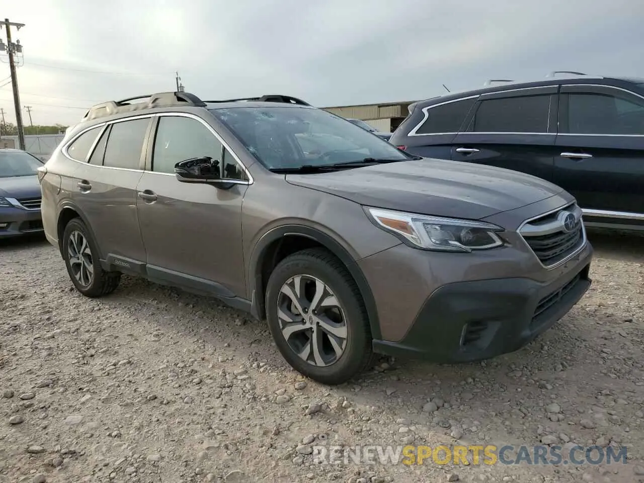 4 Photograph of a damaged car 4S4BTGNDXM3140464 SUBARU OUTBACK 2021