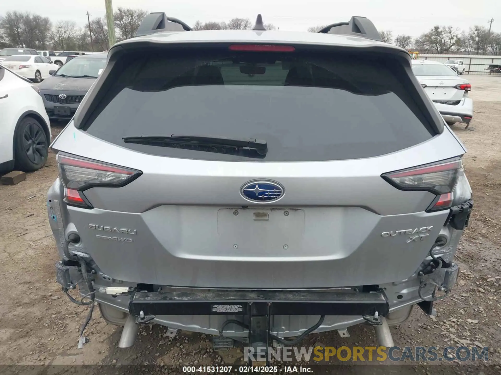 17 Photograph of a damaged car 4S4BTGNDXM3144739 SUBARU OUTBACK 2021