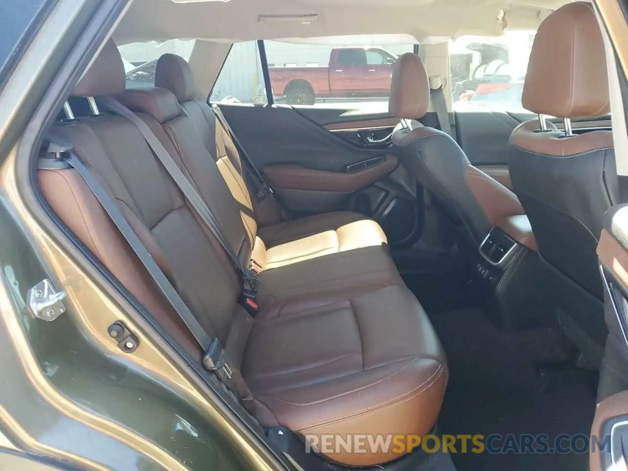 11 Photograph of a damaged car 4S4BTGPD5M3183638 SUBARU OUTBACK 2021