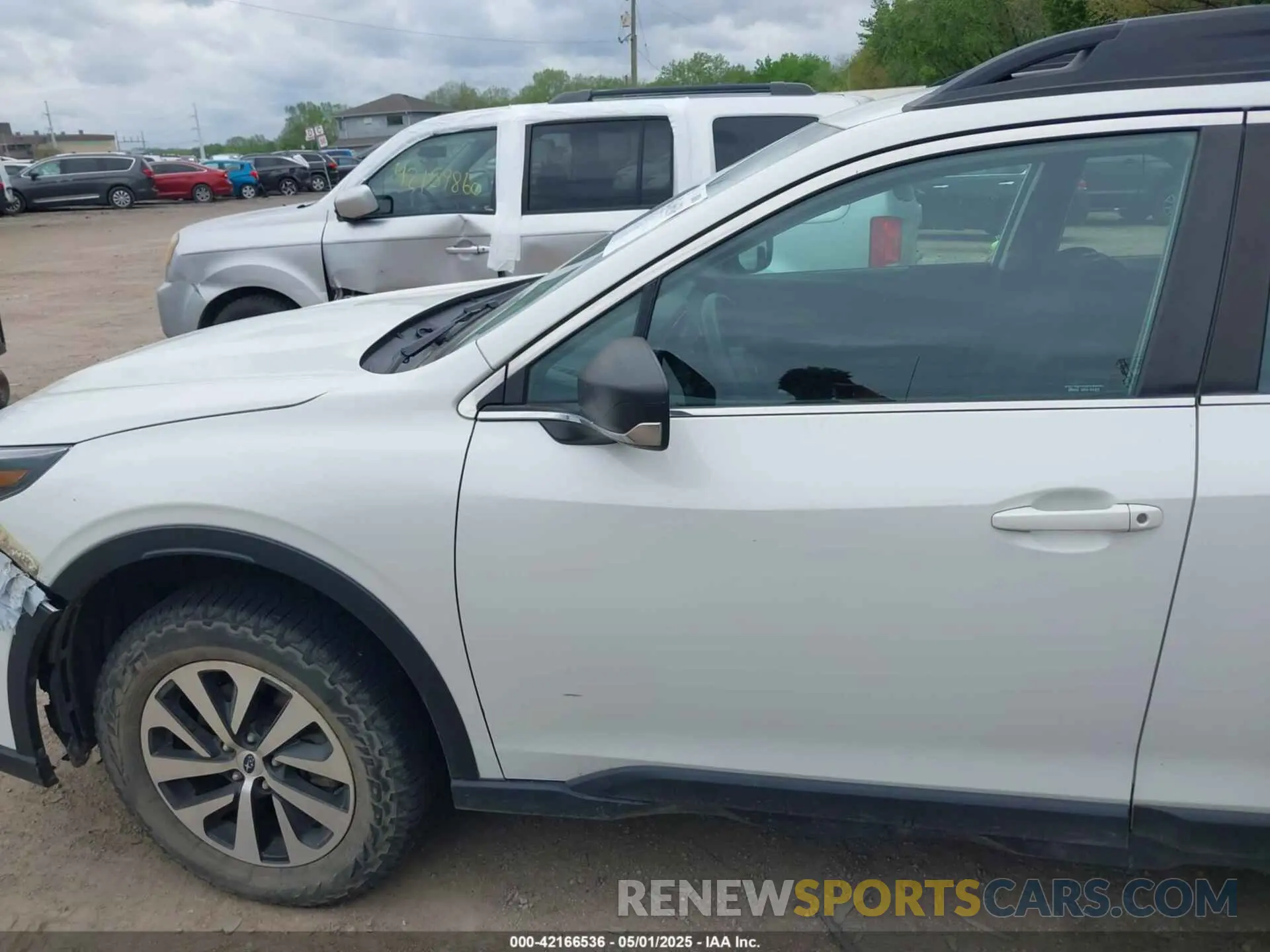 14 Photograph of a damaged car 4S4BTAAC2N3228081 SUBARU OUTBACK 2022