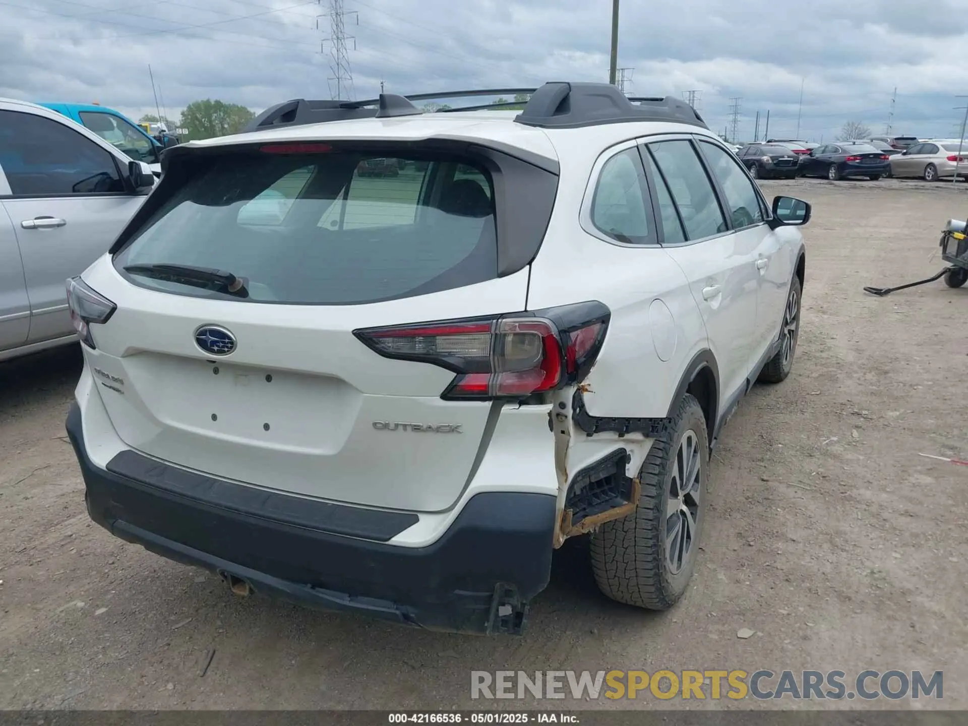 4 Photograph of a damaged car 4S4BTAAC2N3228081 SUBARU OUTBACK 2022