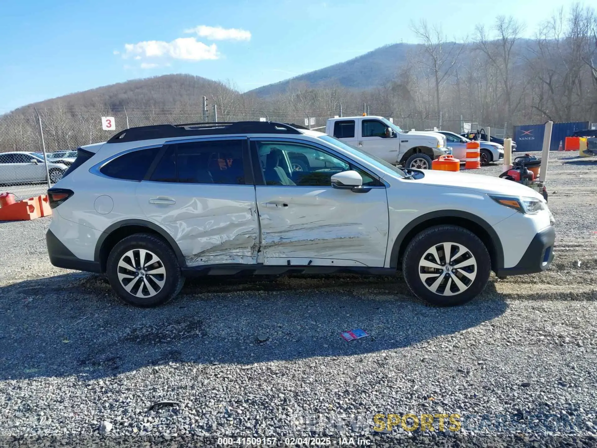13 Photograph of a damaged car 4S4BTACC4N3108568 SUBARU OUTBACK 2022