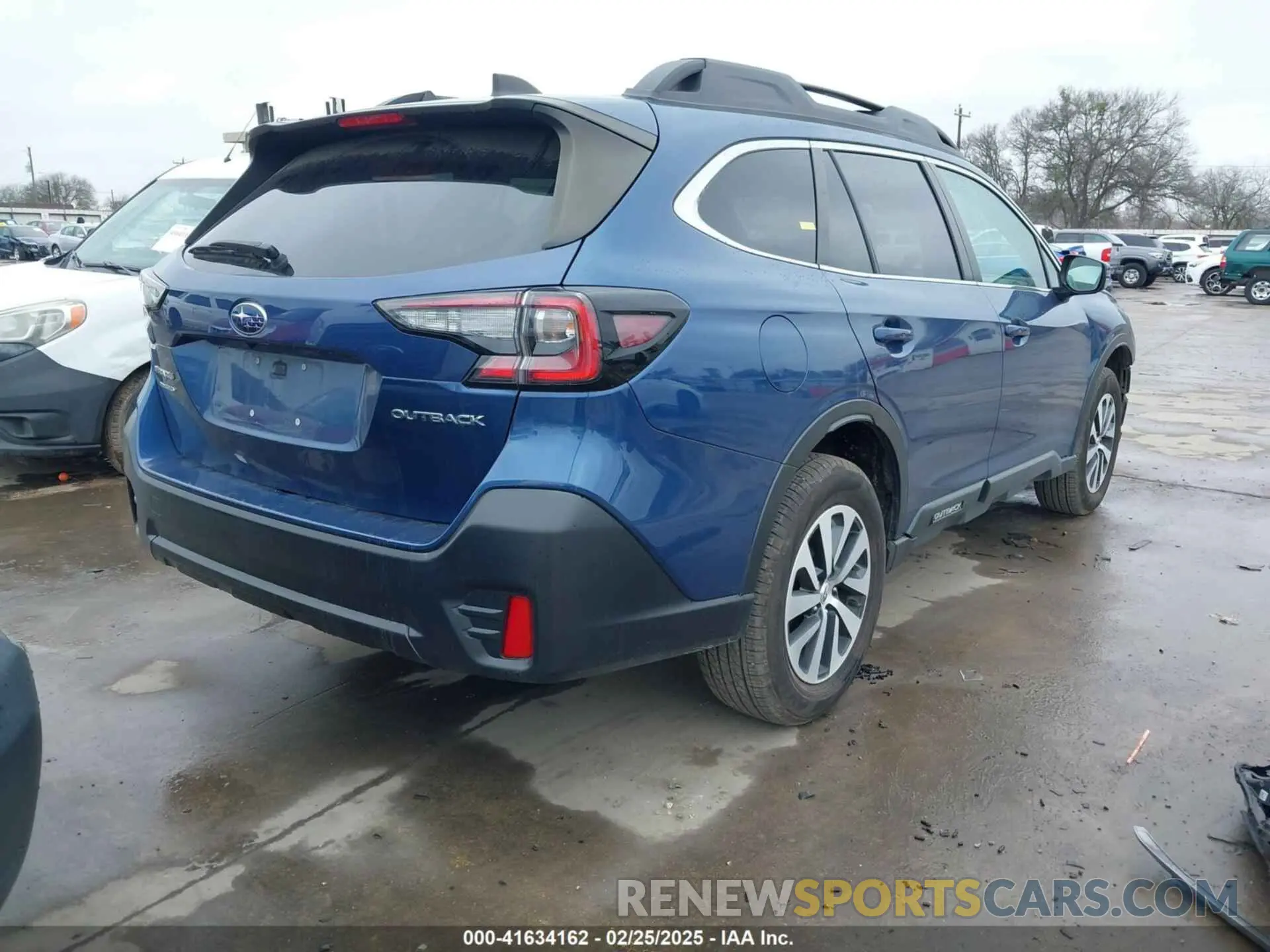 4 Photograph of a damaged car 4S4BTACC8N3143078 SUBARU OUTBACK 2022