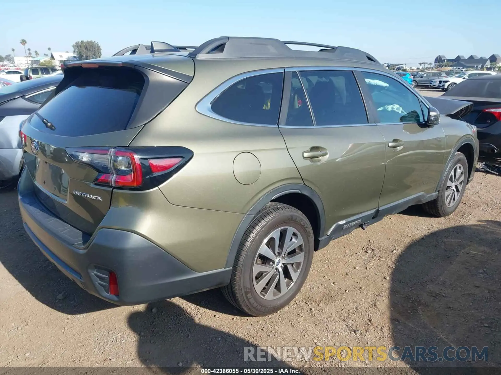 4 Photograph of a damaged car 4S4BTACC8N3197996 SUBARU OUTBACK 2022