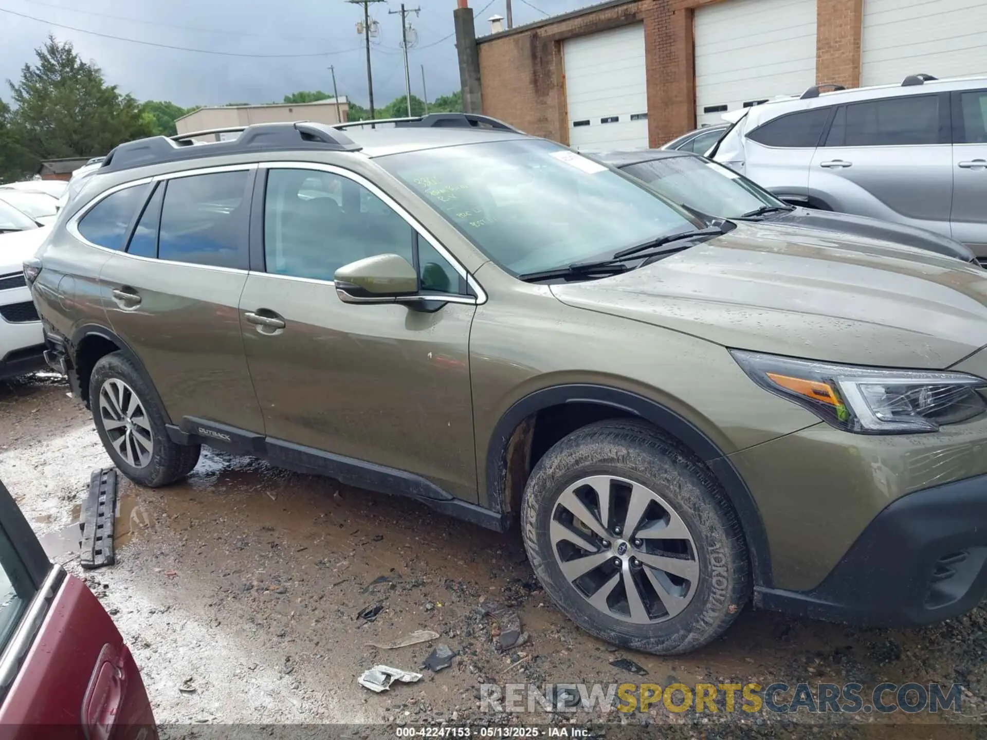 14 Photograph of a damaged car 4S4BTACC8N3213811 SUBARU OUTBACK 2022