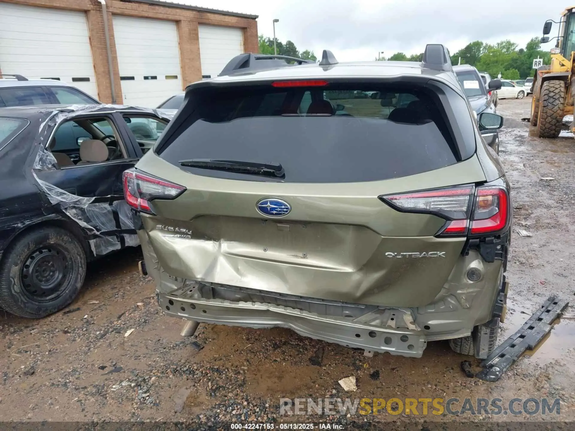 17 Photograph of a damaged car 4S4BTACC8N3213811 SUBARU OUTBACK 2022